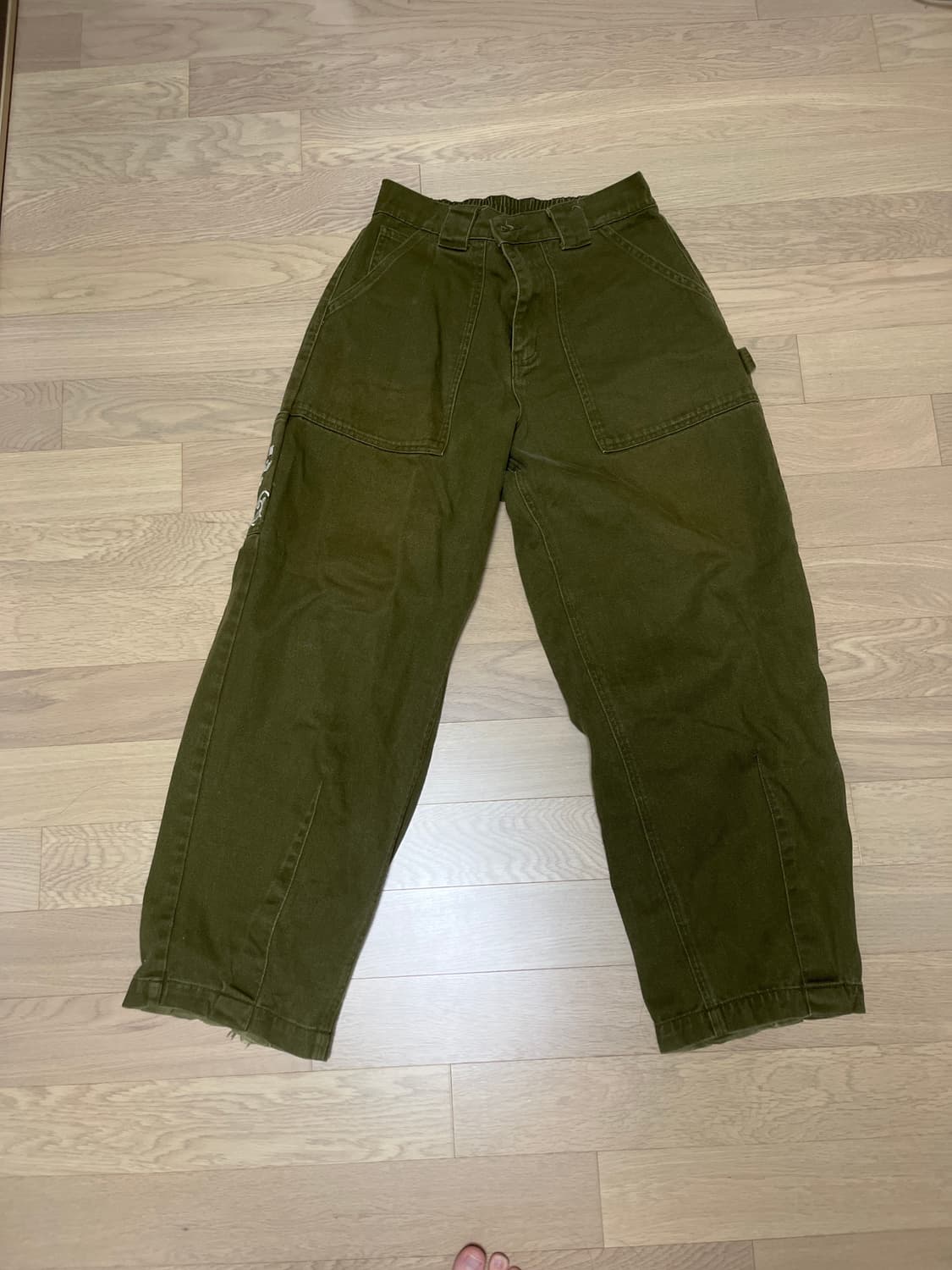 엑스톤즈 카고팬츠 판매합니다. 상품이미지1