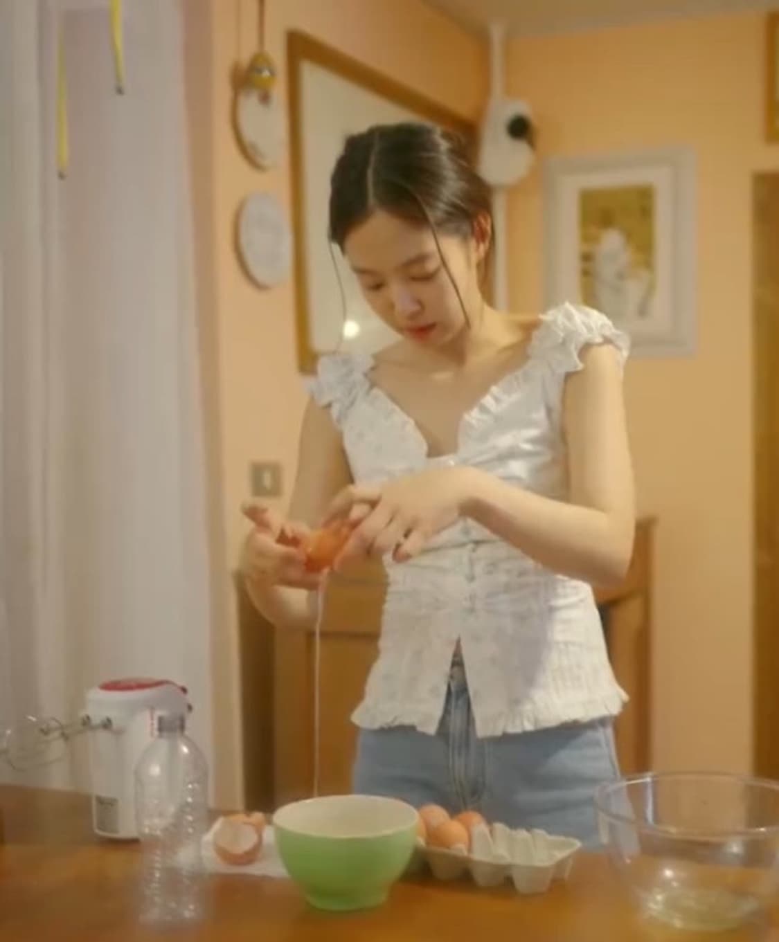 라츠유 블라우스(제니착용) 상품이미지5