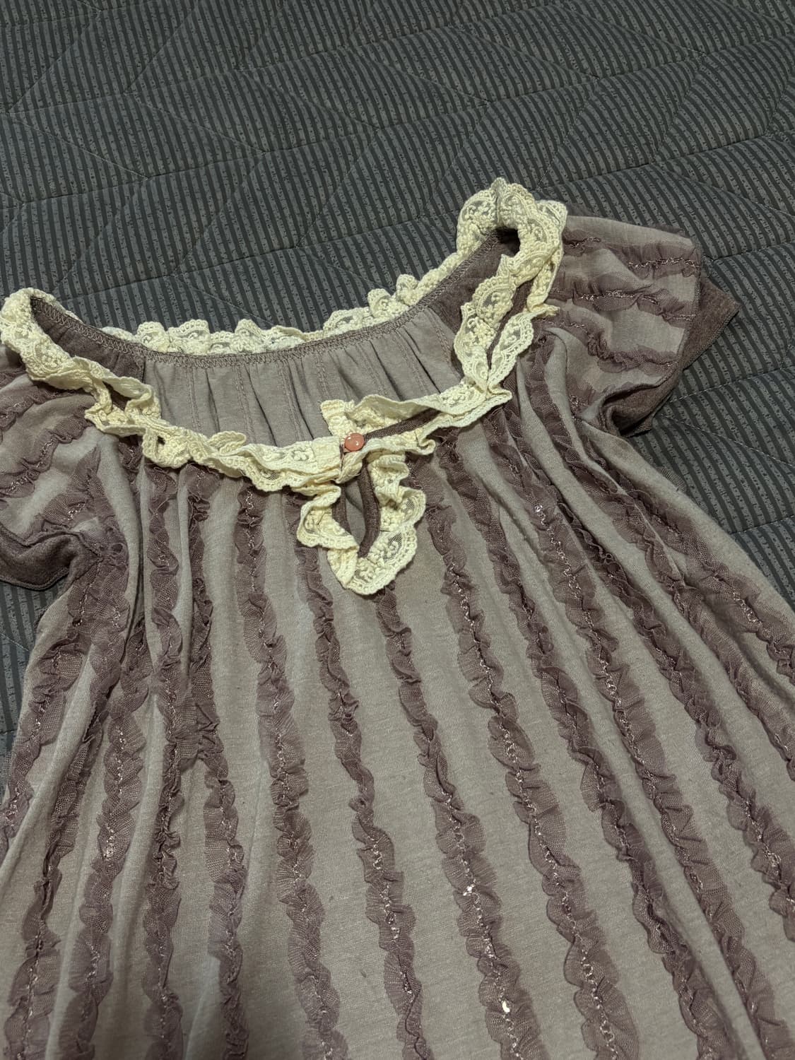 Purple lace top 상품이미지2