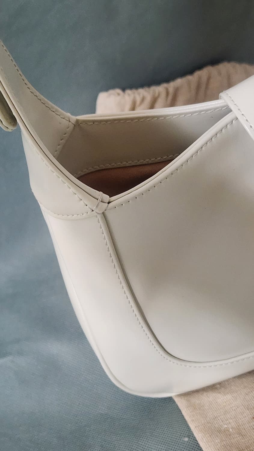 구찌 재키 1961 스몰 화이트 판매합니다 상품이미지7