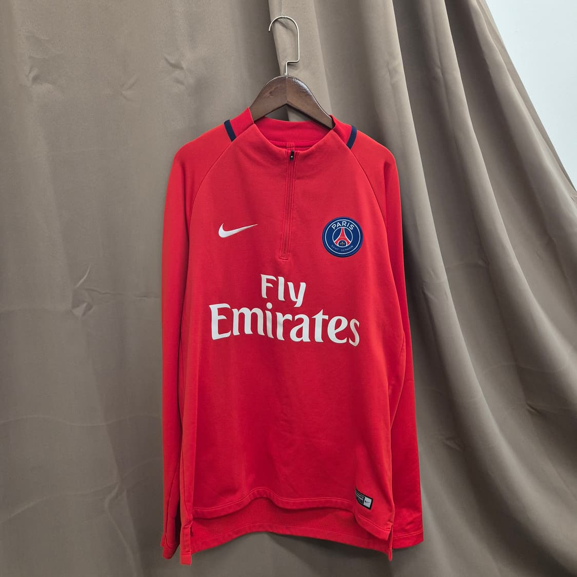 나이키 파리 생제르망 트레이닝 탑 상품이미지1