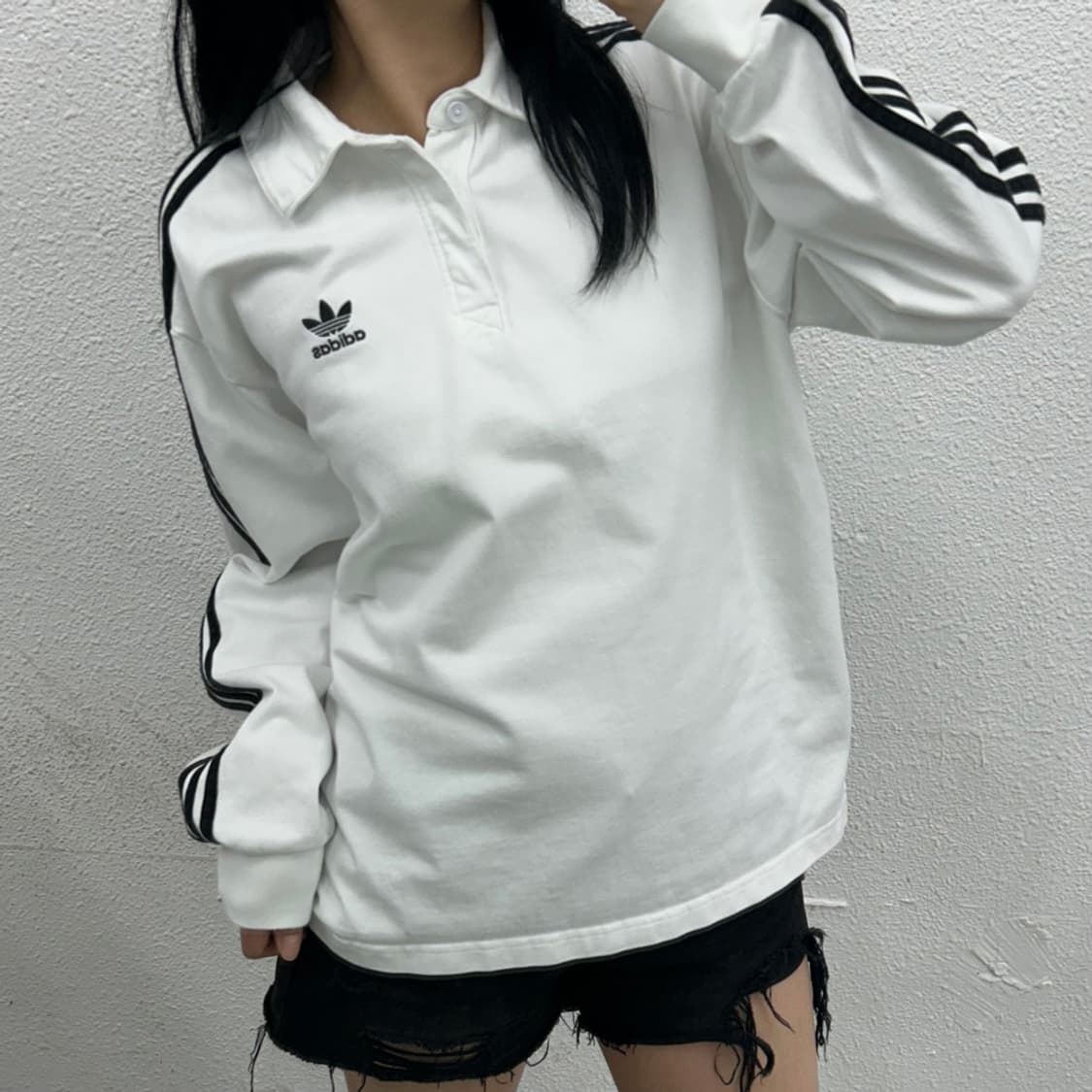 아디다스 블랙라인 화이트 럭비티 L 상품이미지2