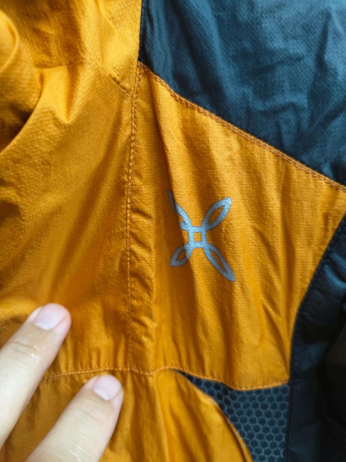 S) MONTURA 몬츄라 프리마로프트 점퍼 팝니다 상품이미지3