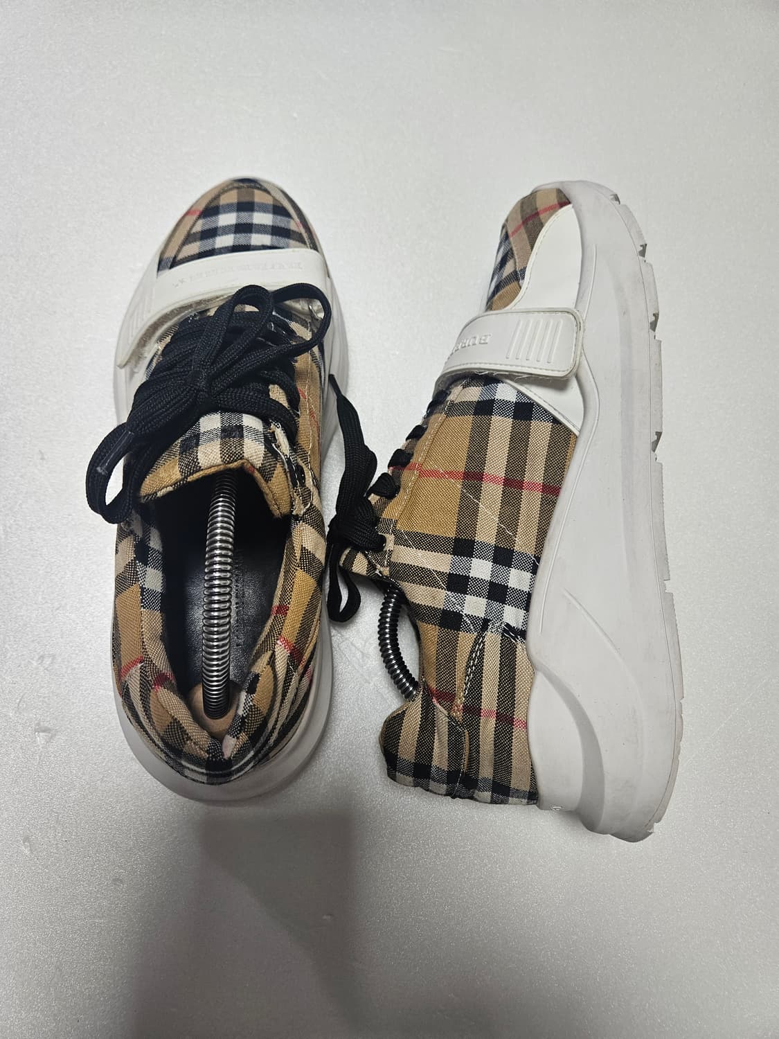 버버리 BURBERRY 체크 스니커즈 / 250 상품이미지5