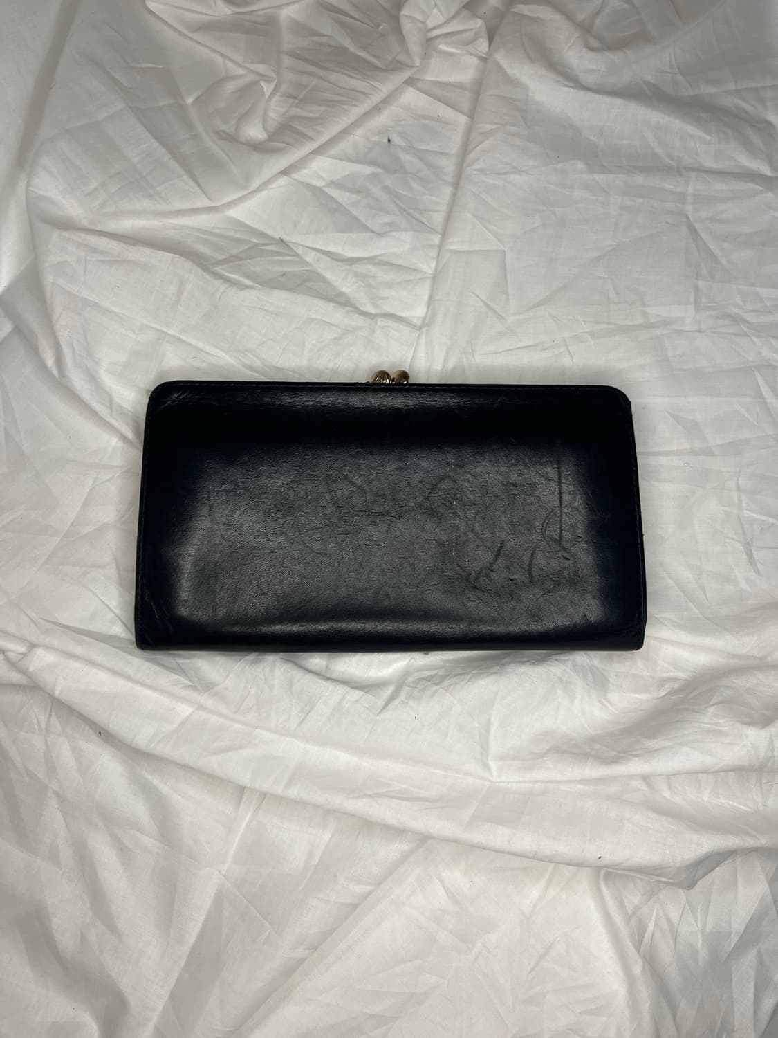 비비안웨스트우드 오브 프레임 키스락 장지갑 상품이미지3