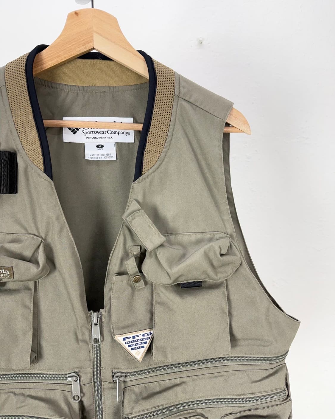 컬럼비아 PFG 아미 그린 유틸리티 피싱 베스트 상품이미지3