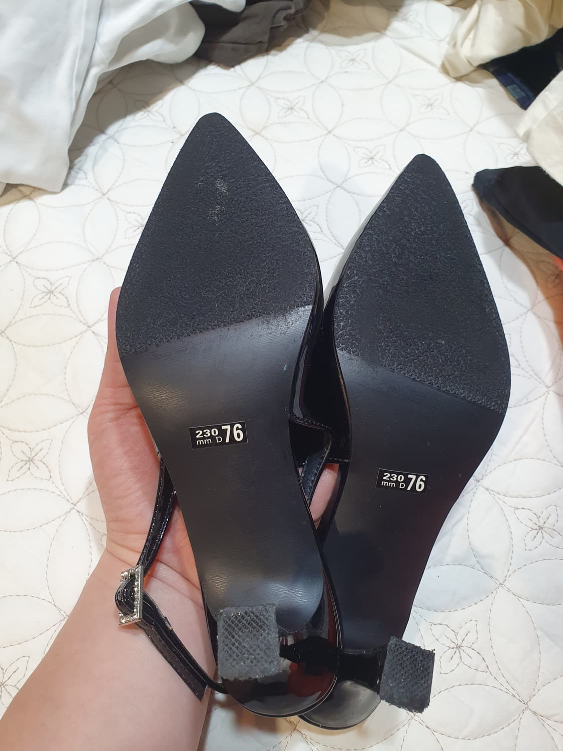 THE CADEAU 블랙 에나멜 힐 펌프스 230mm 상품이미지4