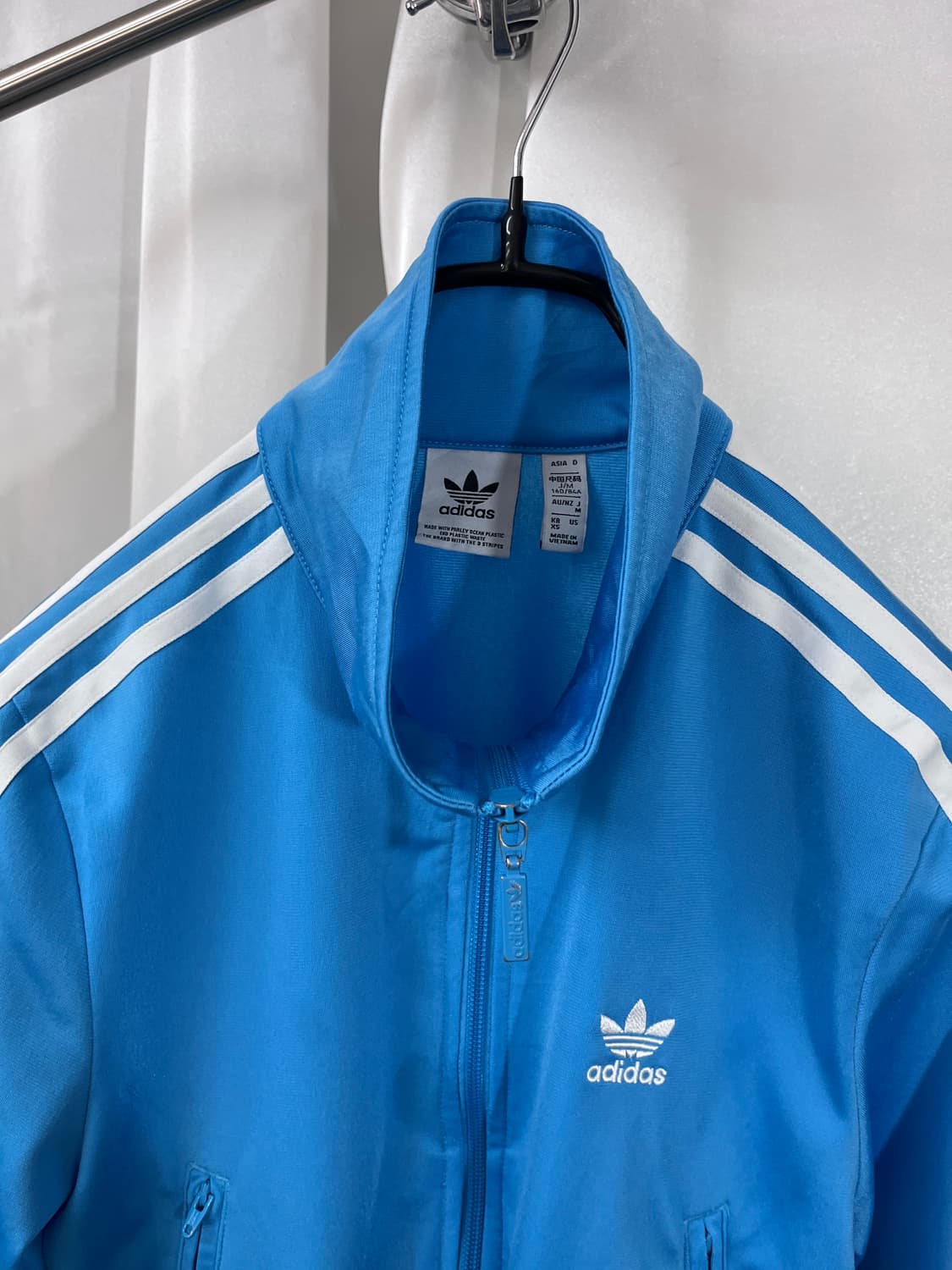 adidas  상품이미지2
