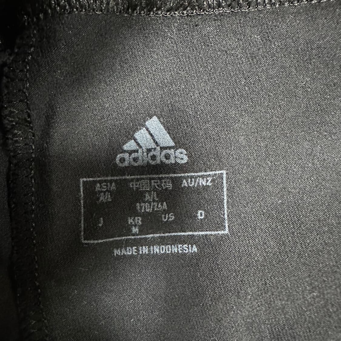 ✨ (만원 빈티지) 아디다스 삼선 블랙 숏 팬츠  상품이미지3