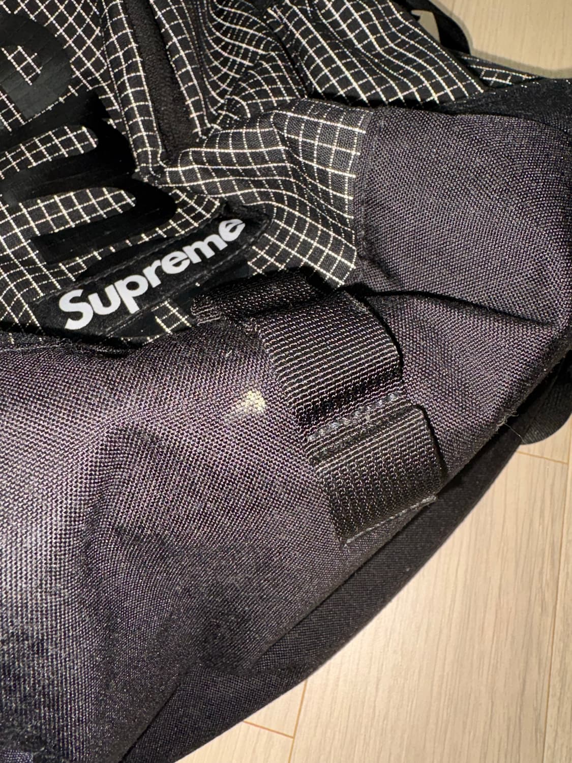 슈프림 백팩 블랙 - 24SS 상품이미지2