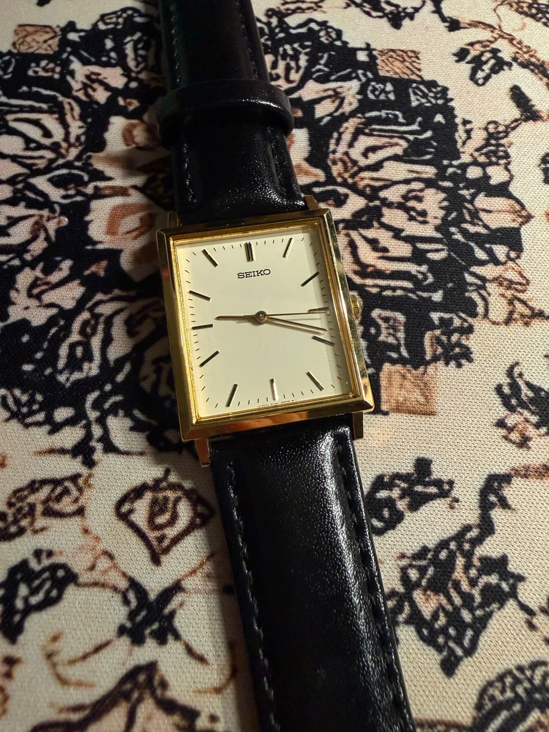 Seiko 빈티지 쿼츠 시계 상품이미지1