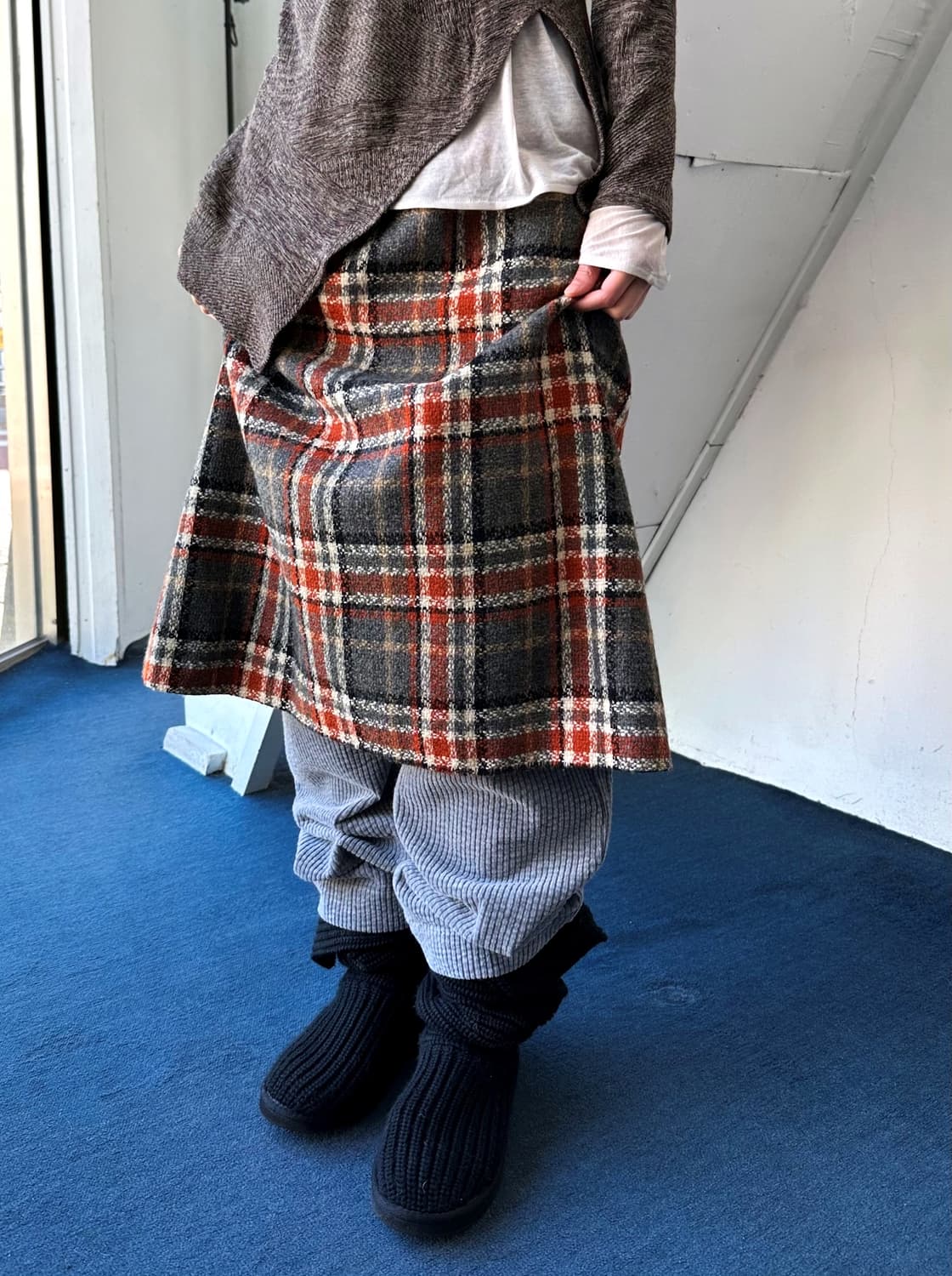 Tweed check fabric wide skirt 상품이미지9