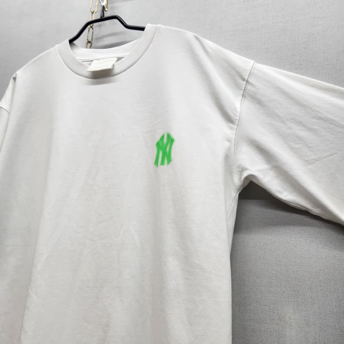 MLB 뉴욕 양키스 형광 백 빅로고 반팔티 M(L) 상품이미지4