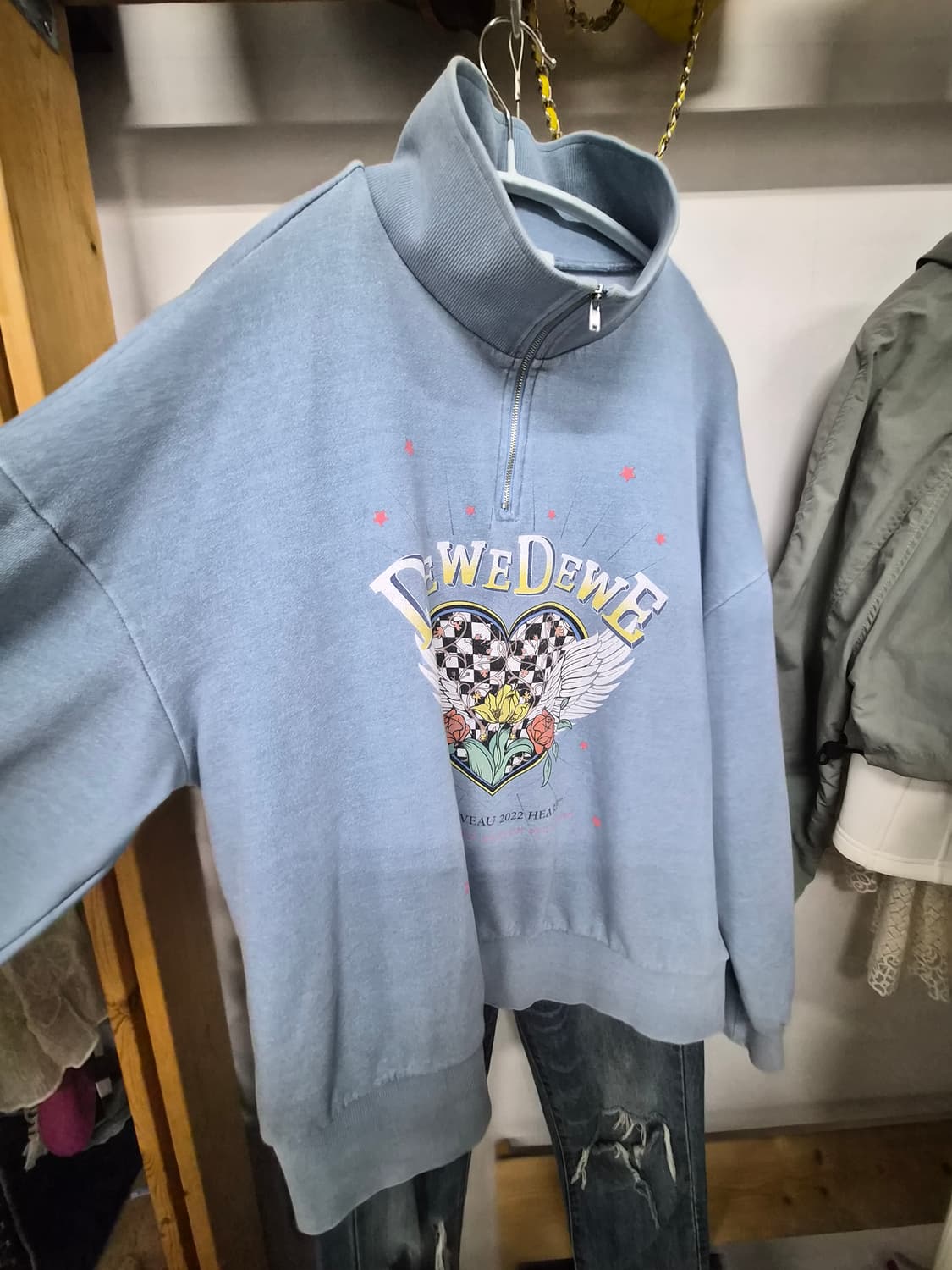 듀이듀이 러브 반집업 스웻셔츠 상품이미지4