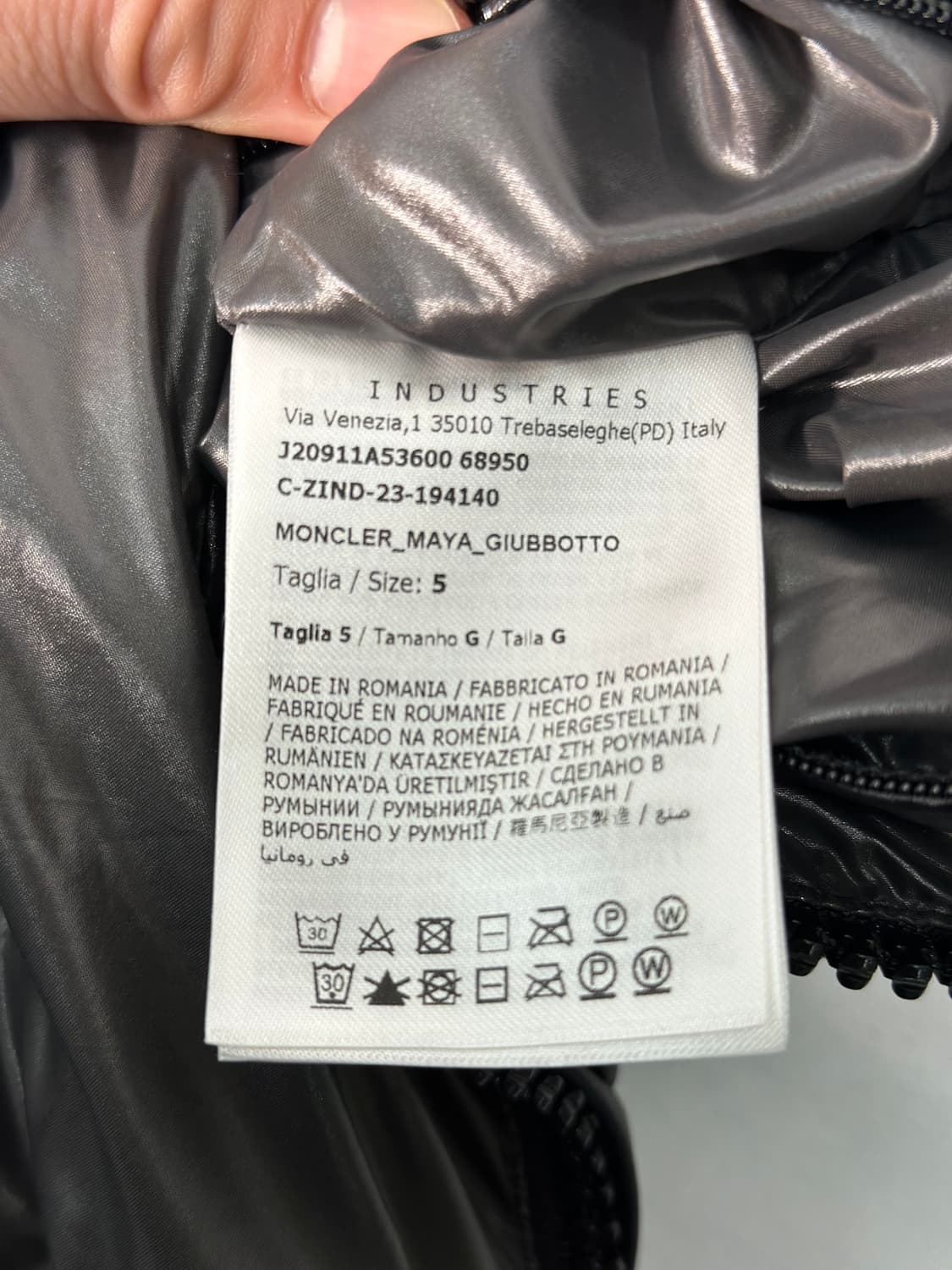 [정품] 몽클레어 마야패딩 블랙 5사이즈 상품이미지8