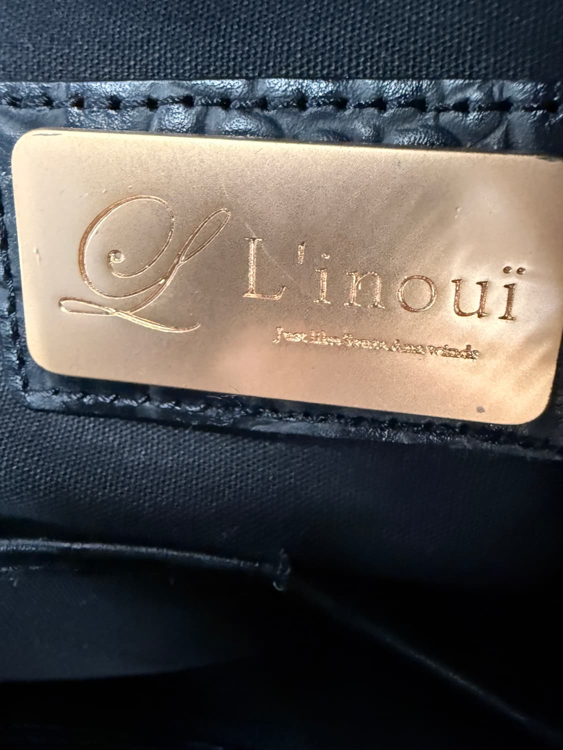 리누이 다린 블랙 악어가죽 엠보 토트백 상품이미지4