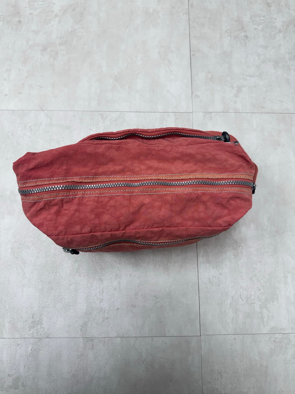 •Kipling 히피 Y2K 슬링백 코랄  상품이미지5