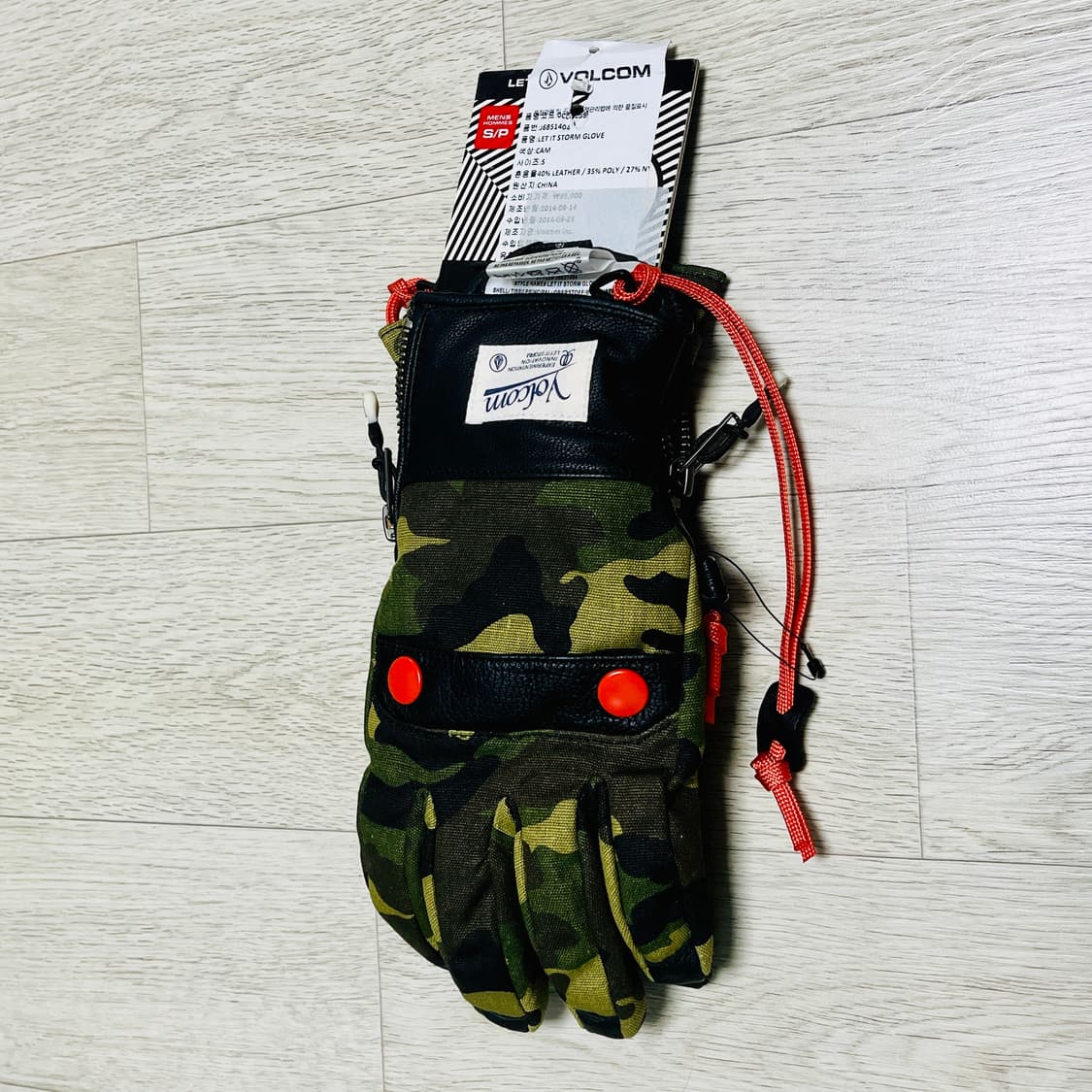 🧤 [VOLCOM 볼컴] LET IT STORM GLOVE 레릿잇스톰  상품이미지2