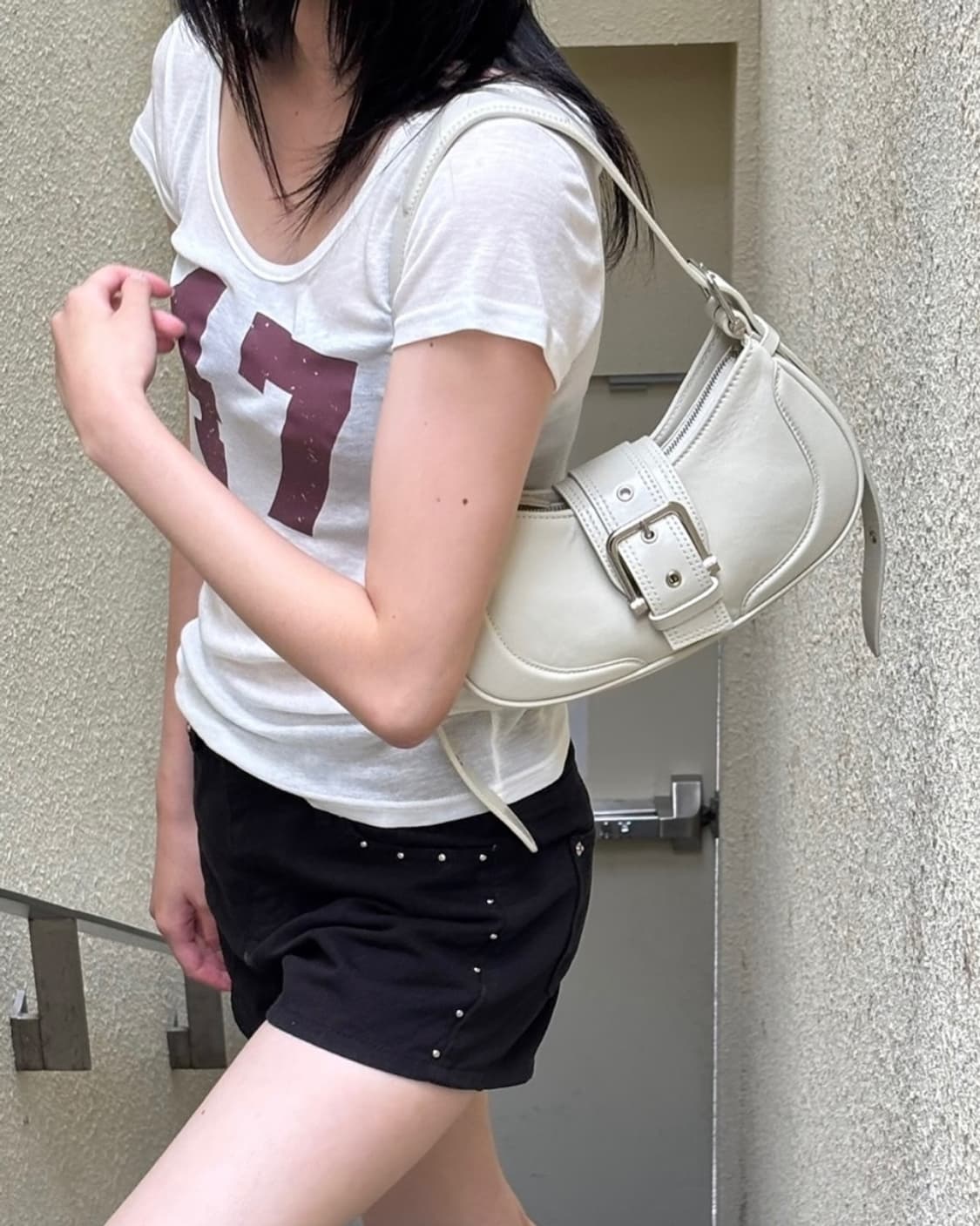 정품 오소이 스톤 크림 소가죽 호보백  상품이미지1