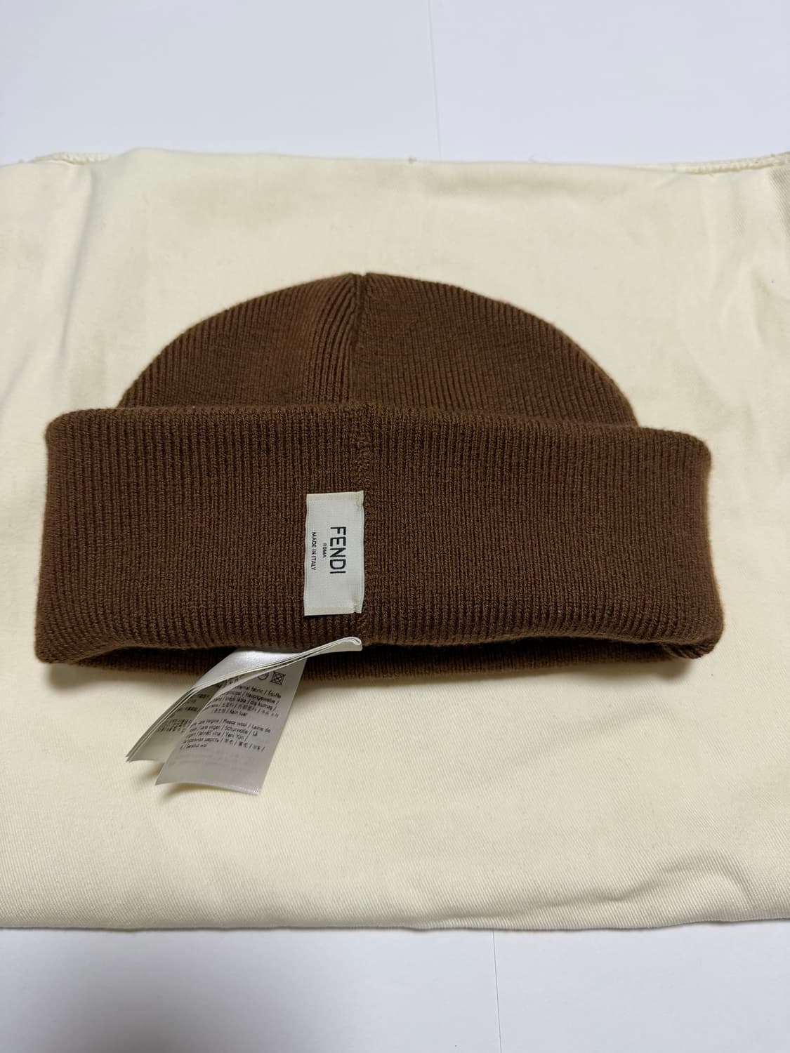 펜디 비니 상품이미지3