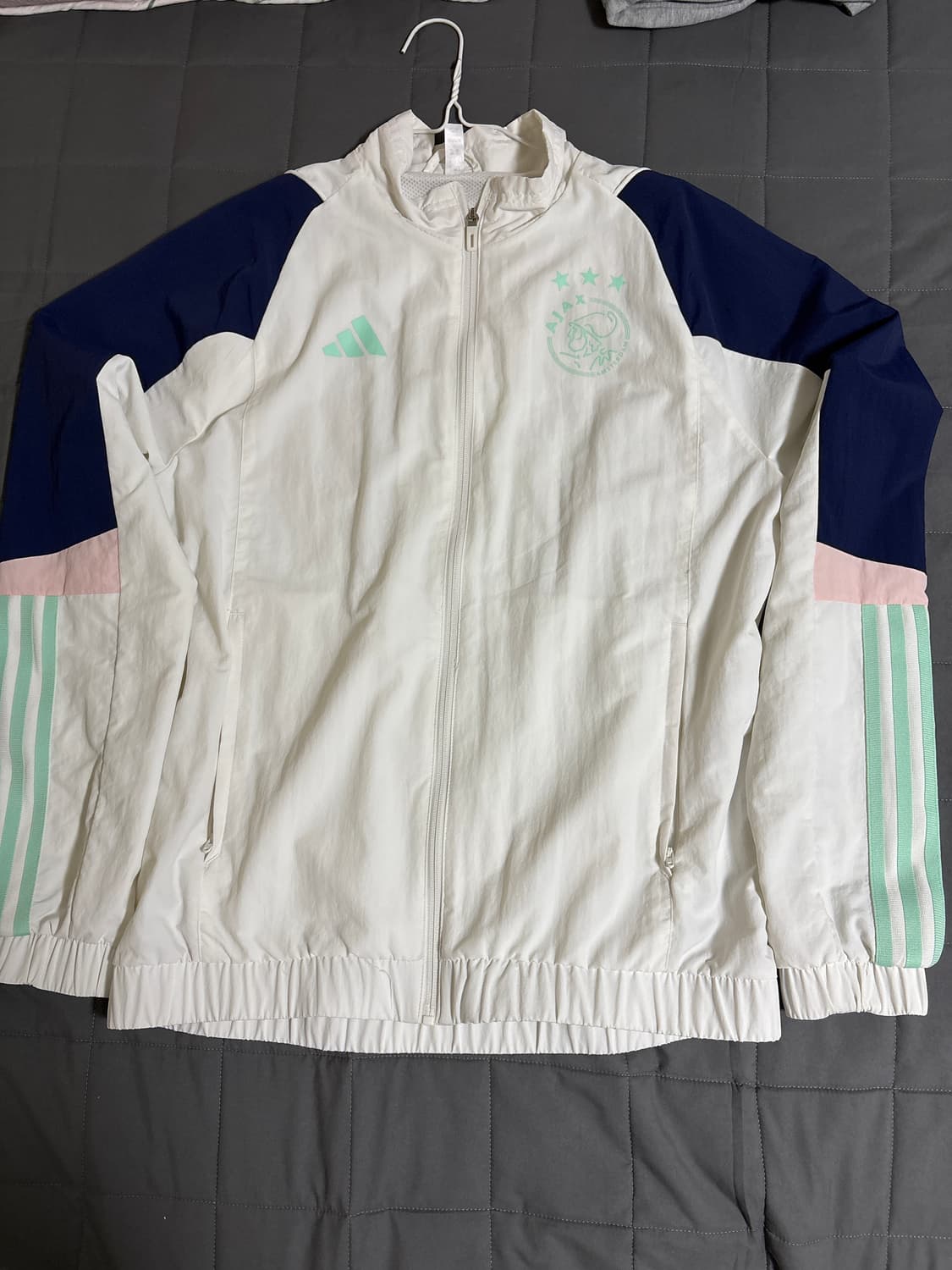 아디다스 해외 바람막이 아약스 프레젠테이션 자켓 23-24 상품이미지1
