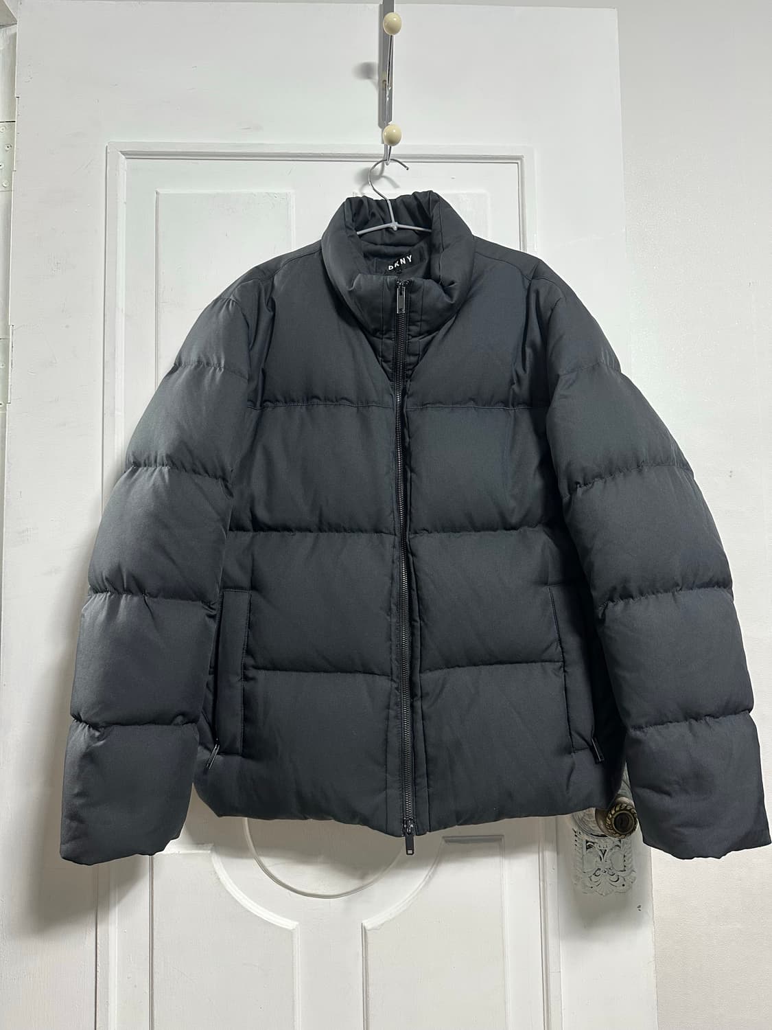 DKNY 투웨이 푸퍼 패딩 상품이미지1