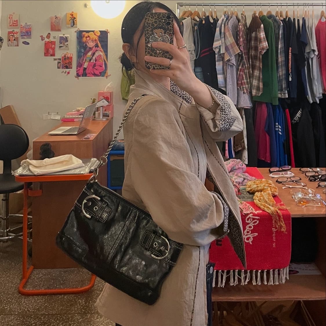 코치 버클 블랙 숄더백 [무배] 상품이미지3