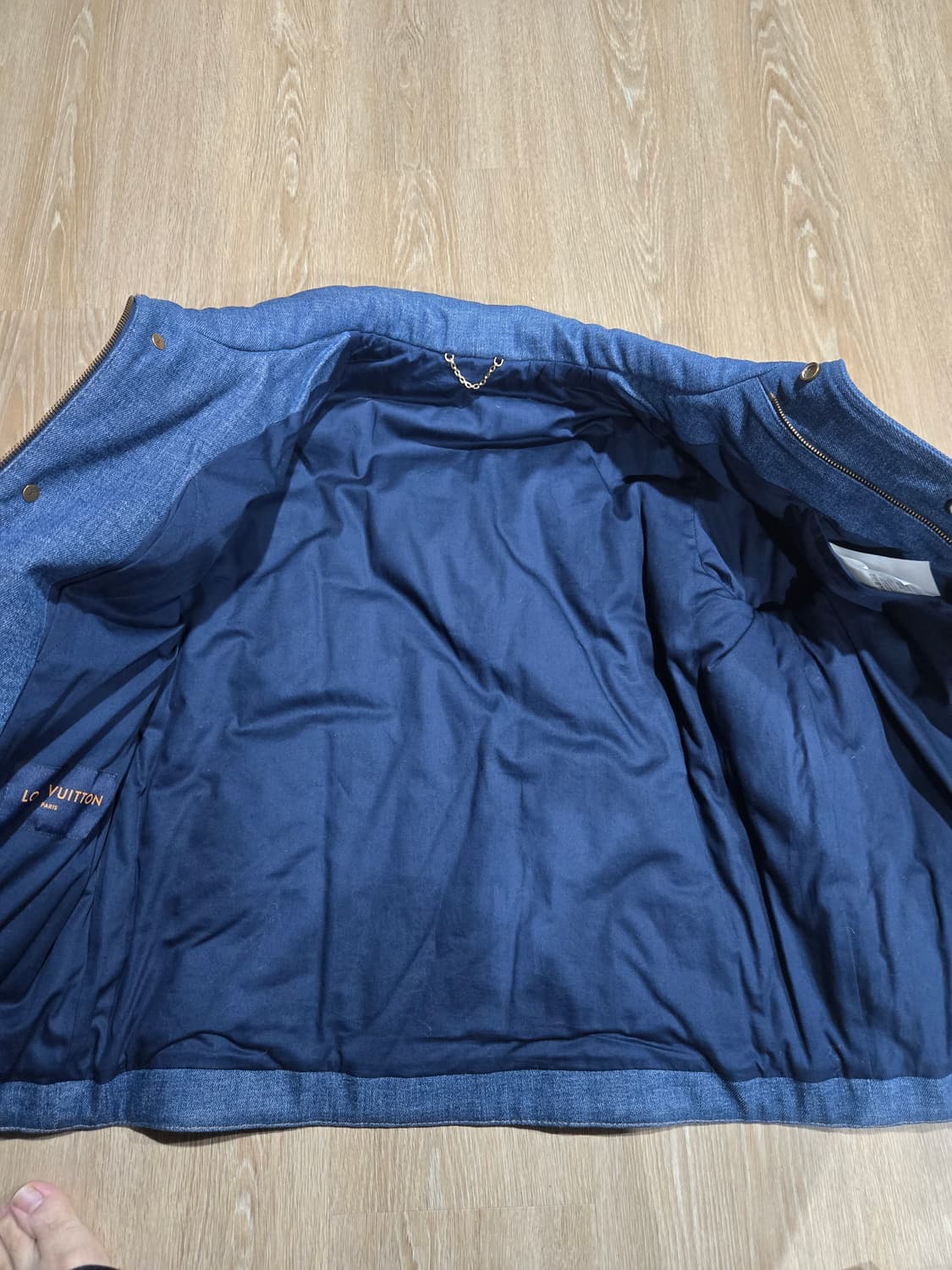 루이비통 모노그램 데님 패딩 자켓 상품이미지5