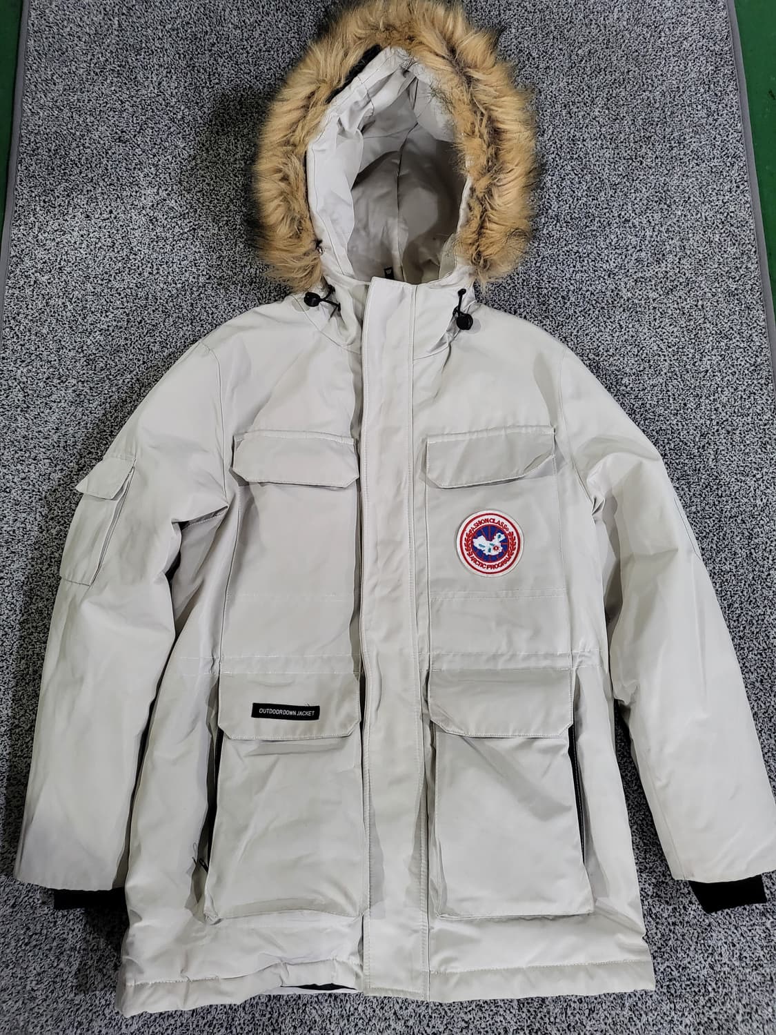 다운자켓 XL 상품이미지1