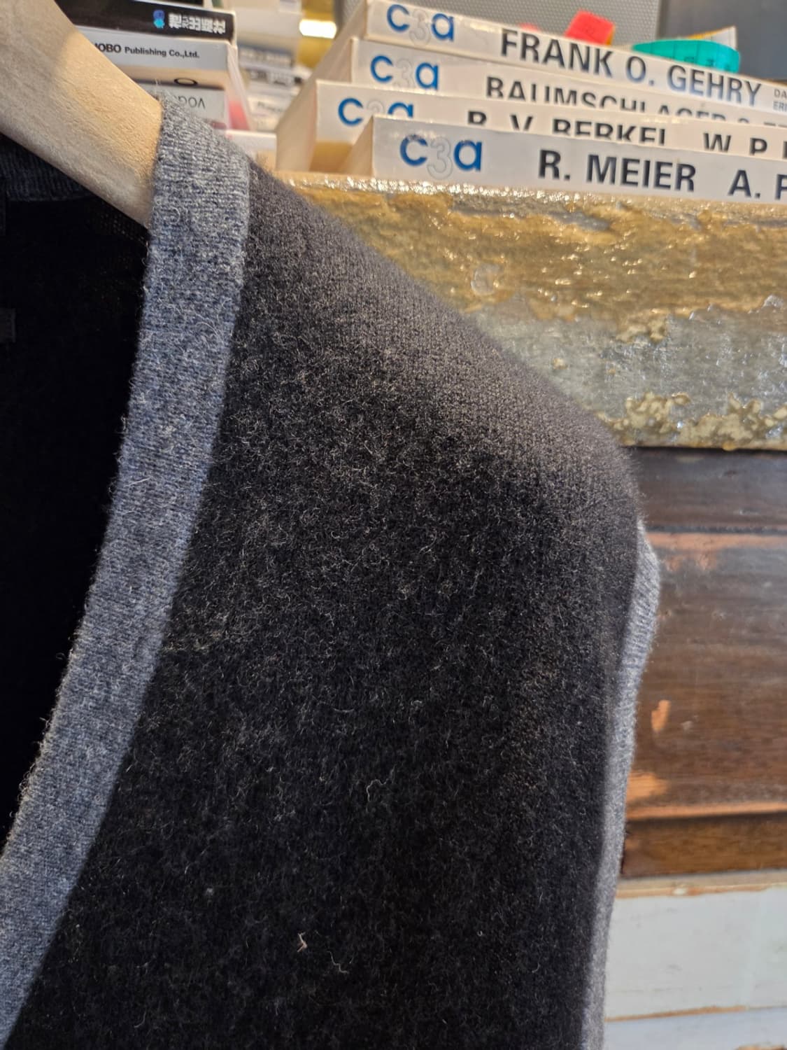 힐톤 캐시미어 베스트 상품이미지4