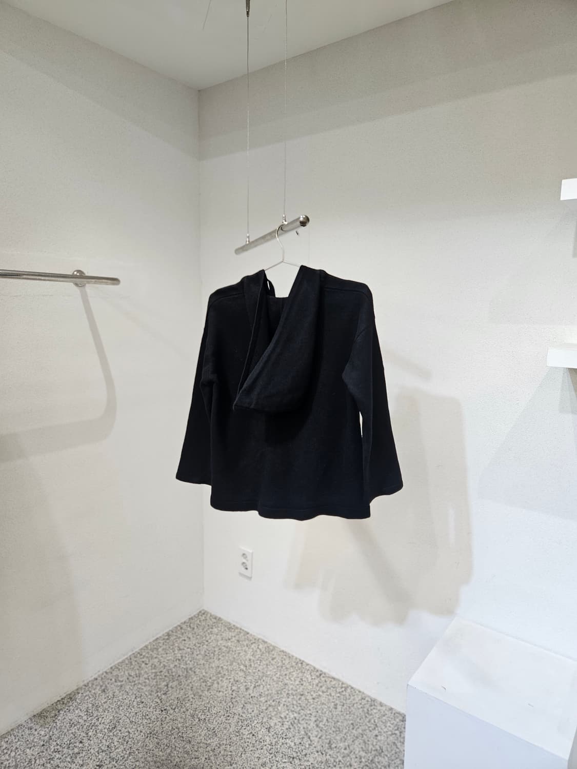 시스템 후드 니트 상품이미지2