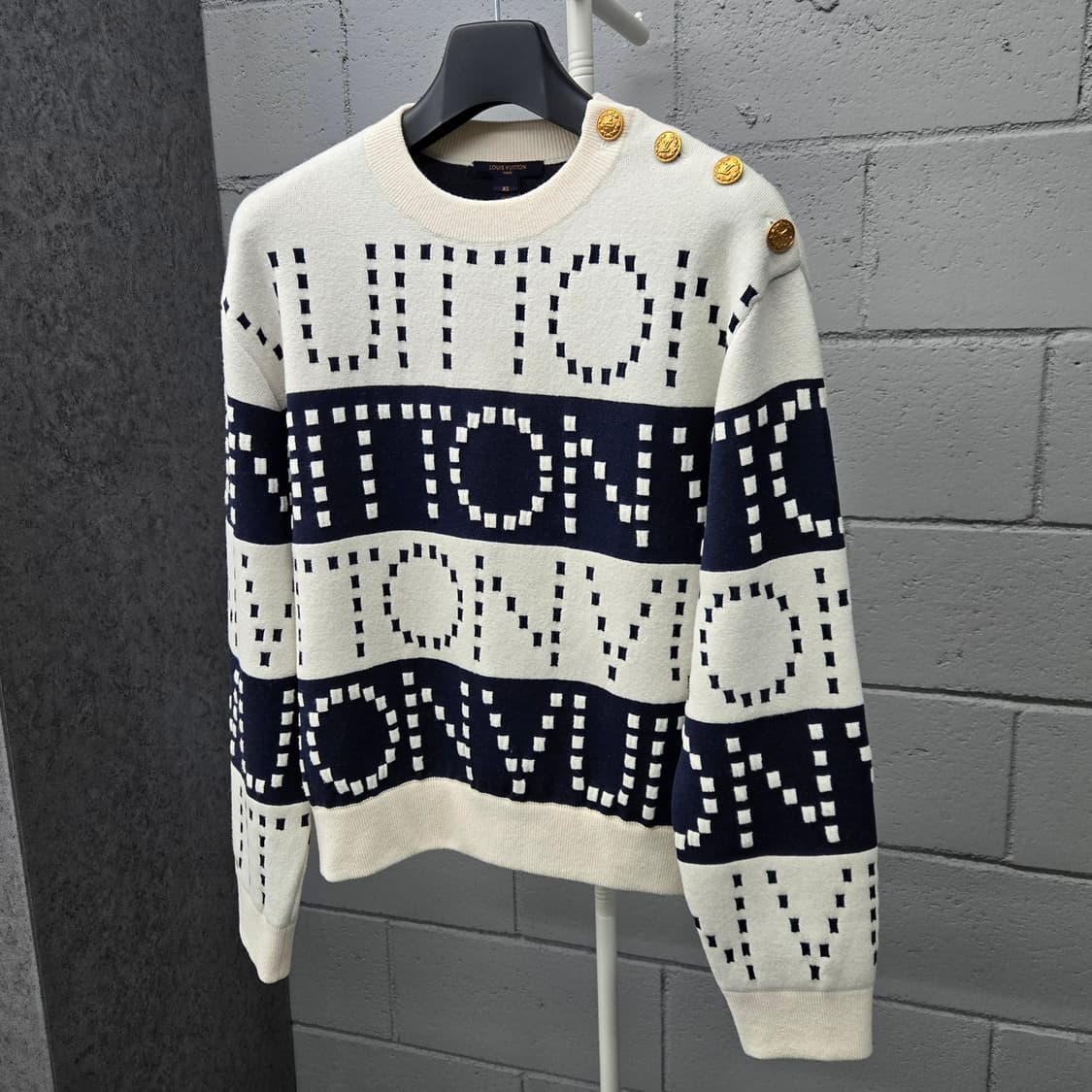루이비통 청키 금장 니트 XS 상품이미지1