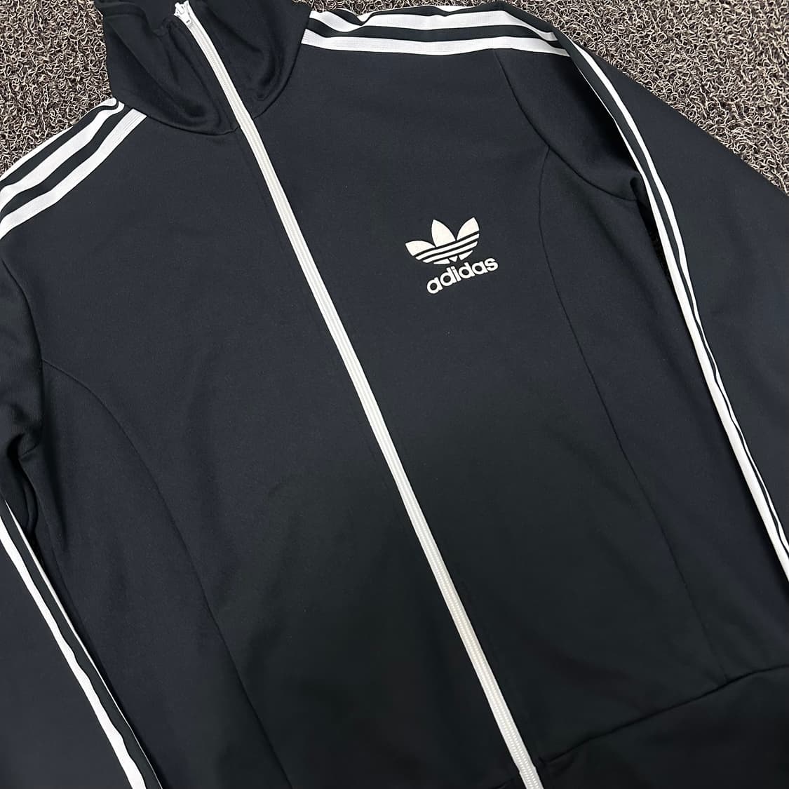 아디다스 유로파 져지 집업 블랙 105(XL) 상품이미지2