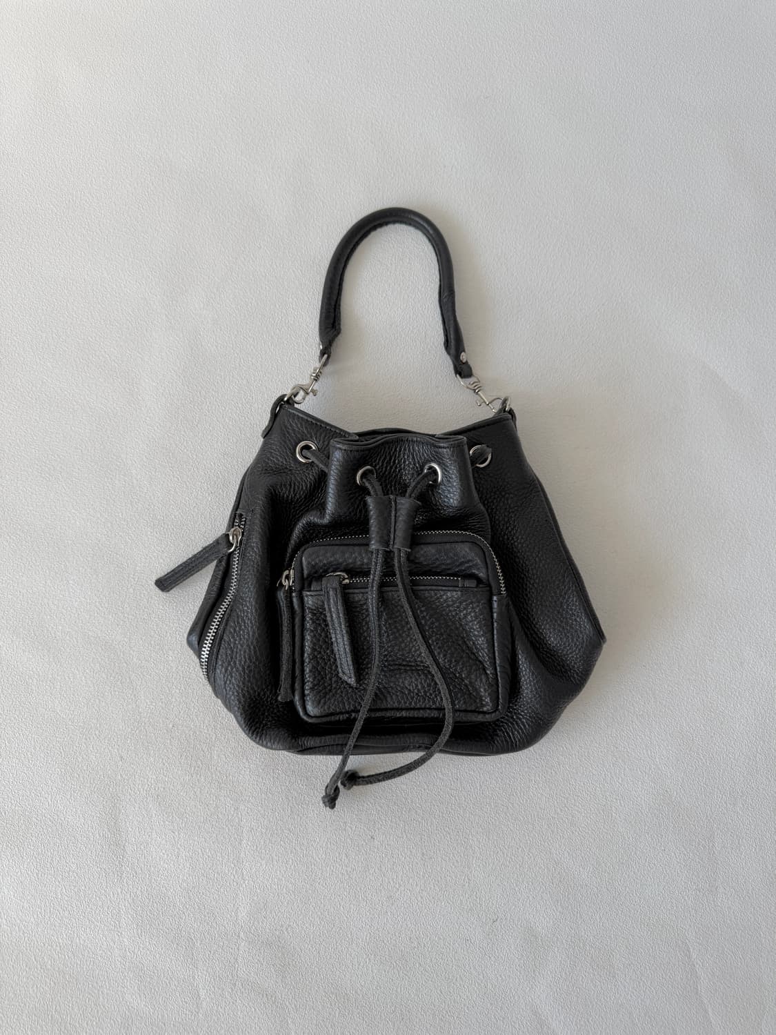 Pre owned 레더 버킷백 상품이미지1