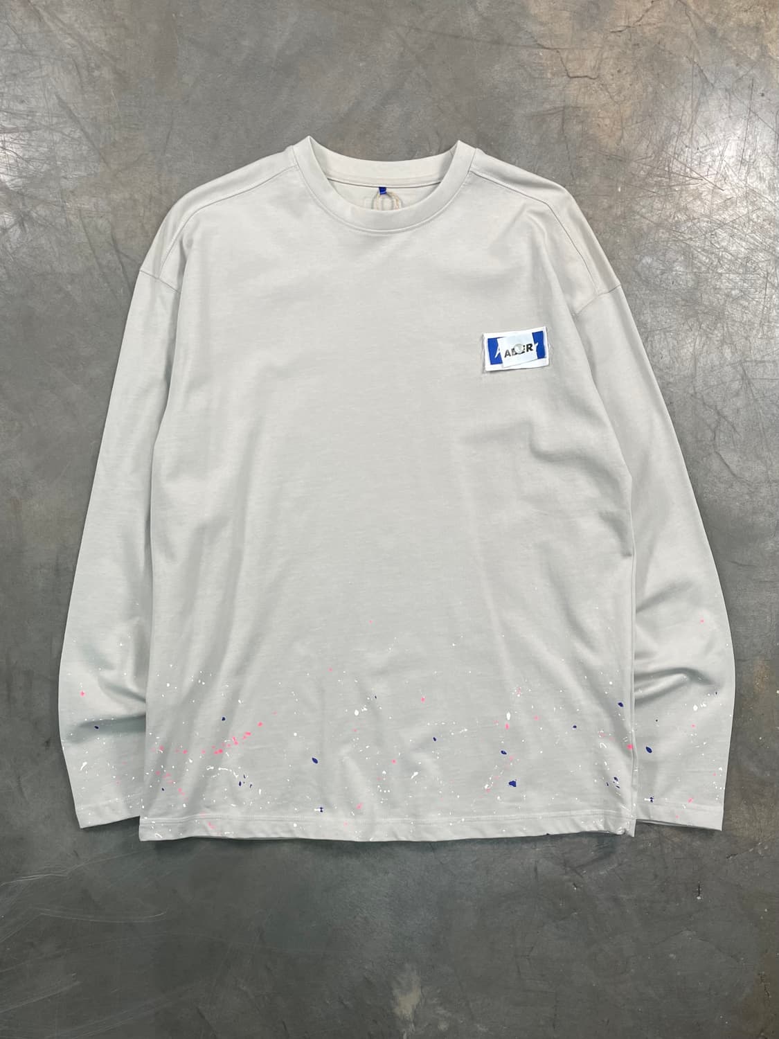 아더에러 페인팅 롱 슬리브 상품이미지1