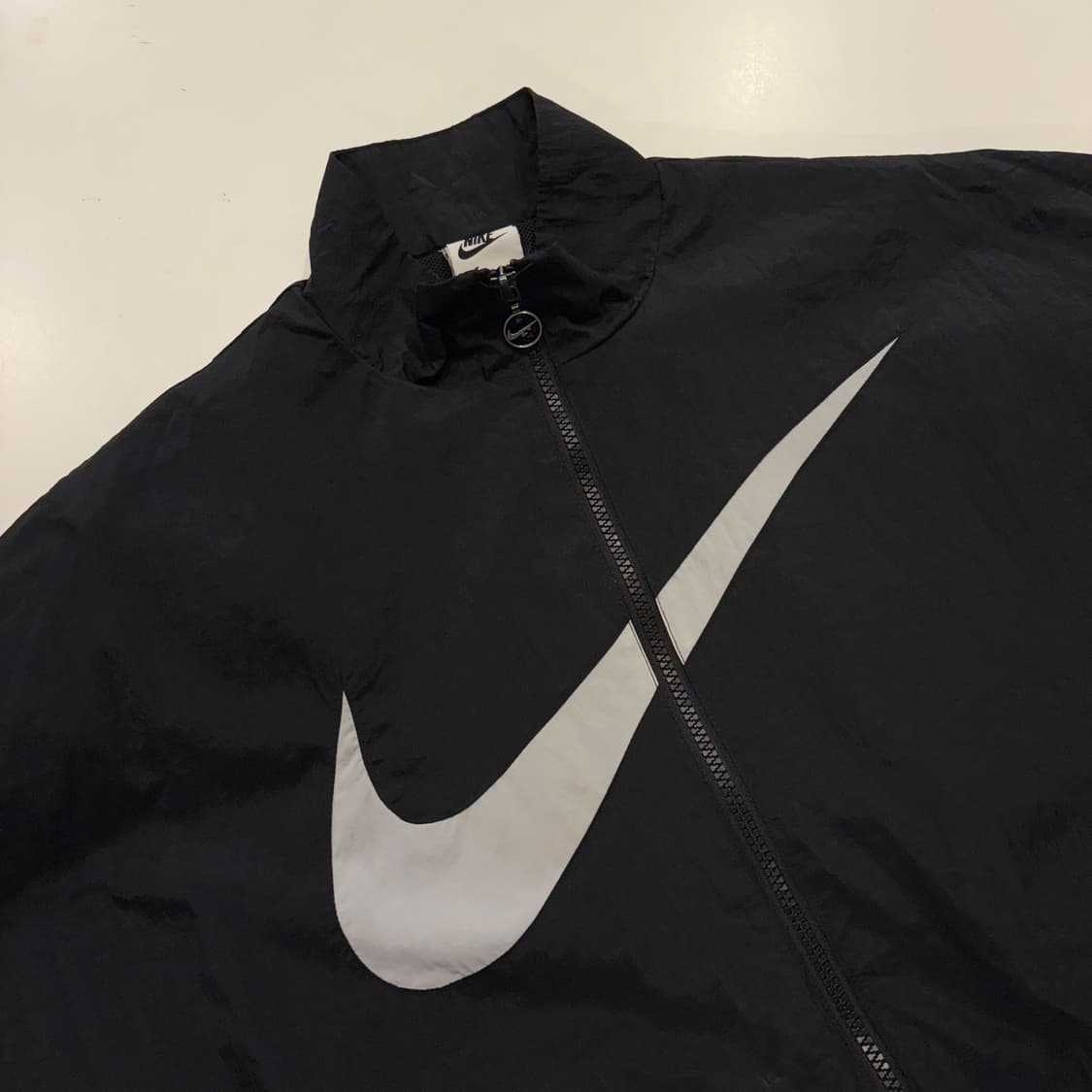 [S] 나이키 우먼 빅 스우시 블랙 바람막이 자켓 D924 상품이미지3