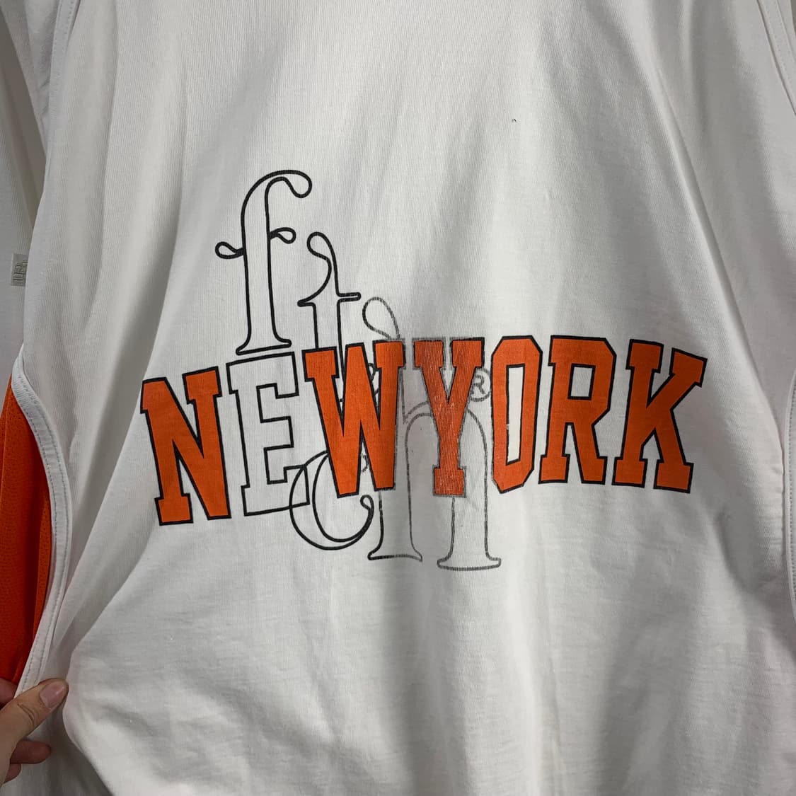 페치선데이 스펠아웃 화이트 스웻 긴팔티셔츠 상품이미지4