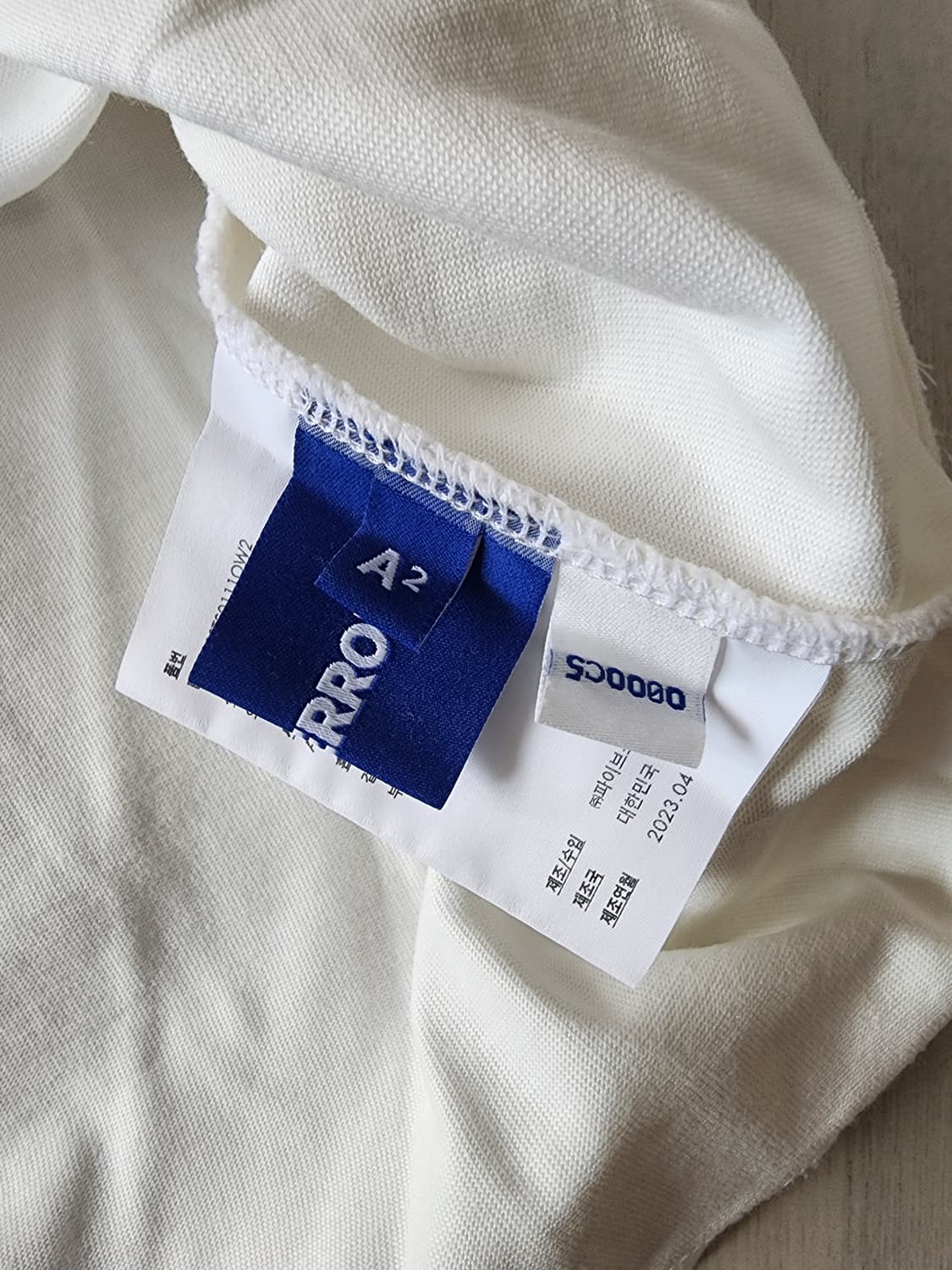 아더에러 반팔티셔츠 상품이미지5