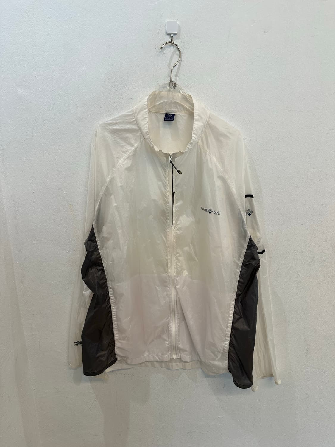 Mont bell windbreaker 상품이미지1