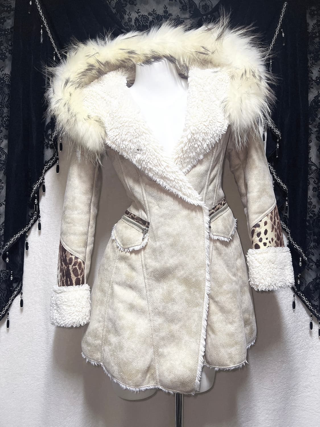 에고이스트 퍼후드 레오파드 호피 무스탕 털자켓 오네갸루 00s  펑크 상품이미지6