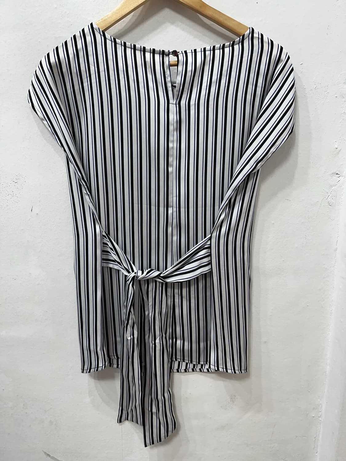 민소매 블라우스 상품이미지2