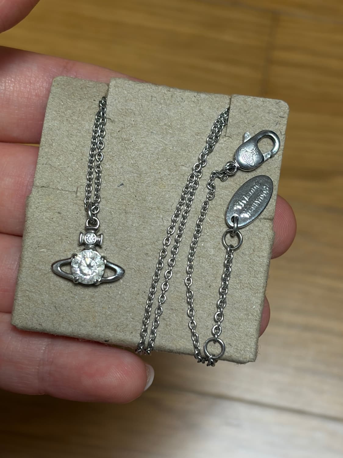 비비안웨스트우드 레이나 목걸이 상품이미지1