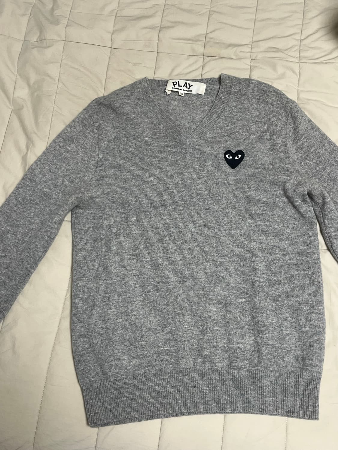 꼼데가르송 브이네 그레이 니트 상품이미지1