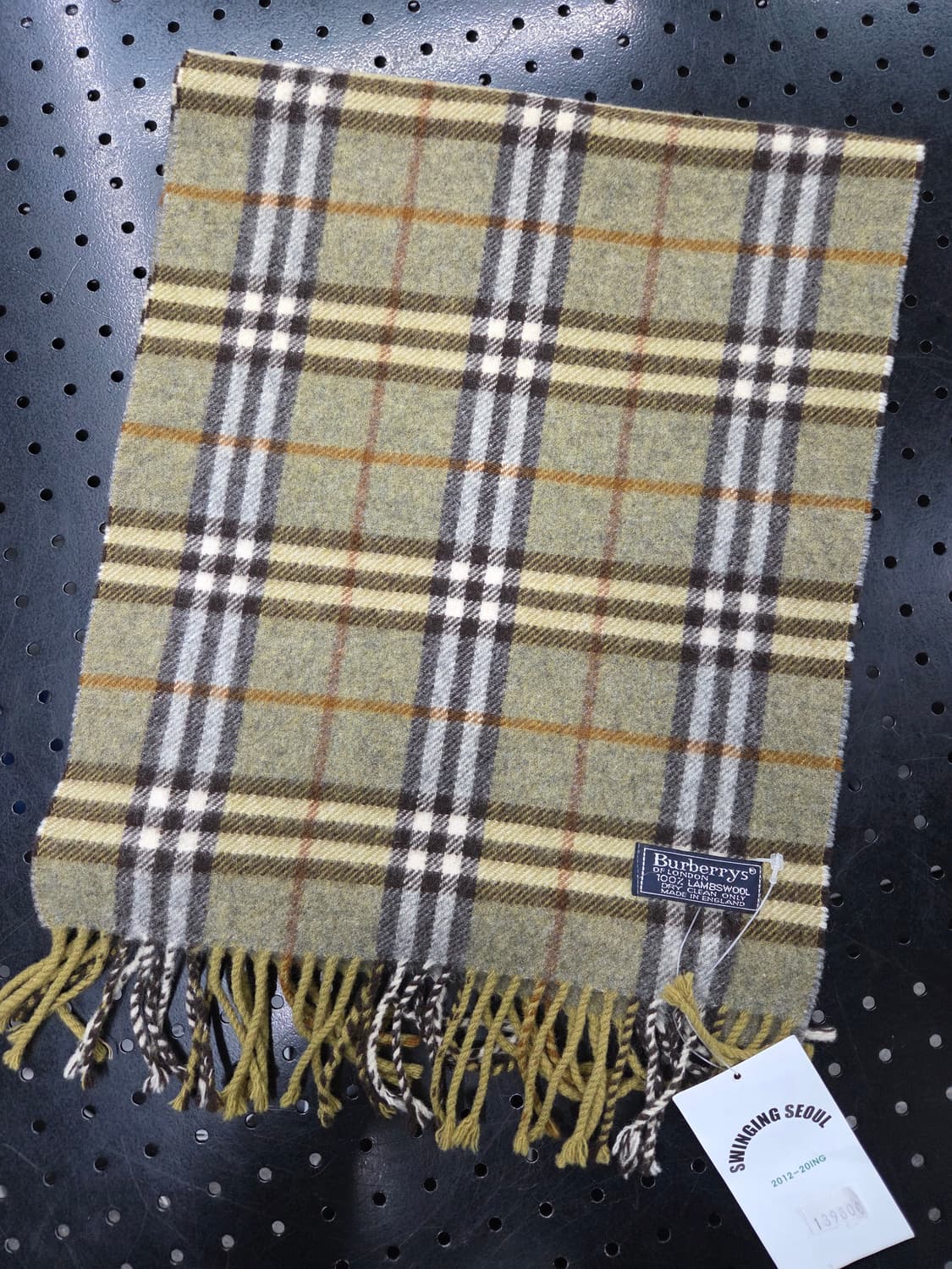 버버리 목도리 판매합니다 상품이미지2