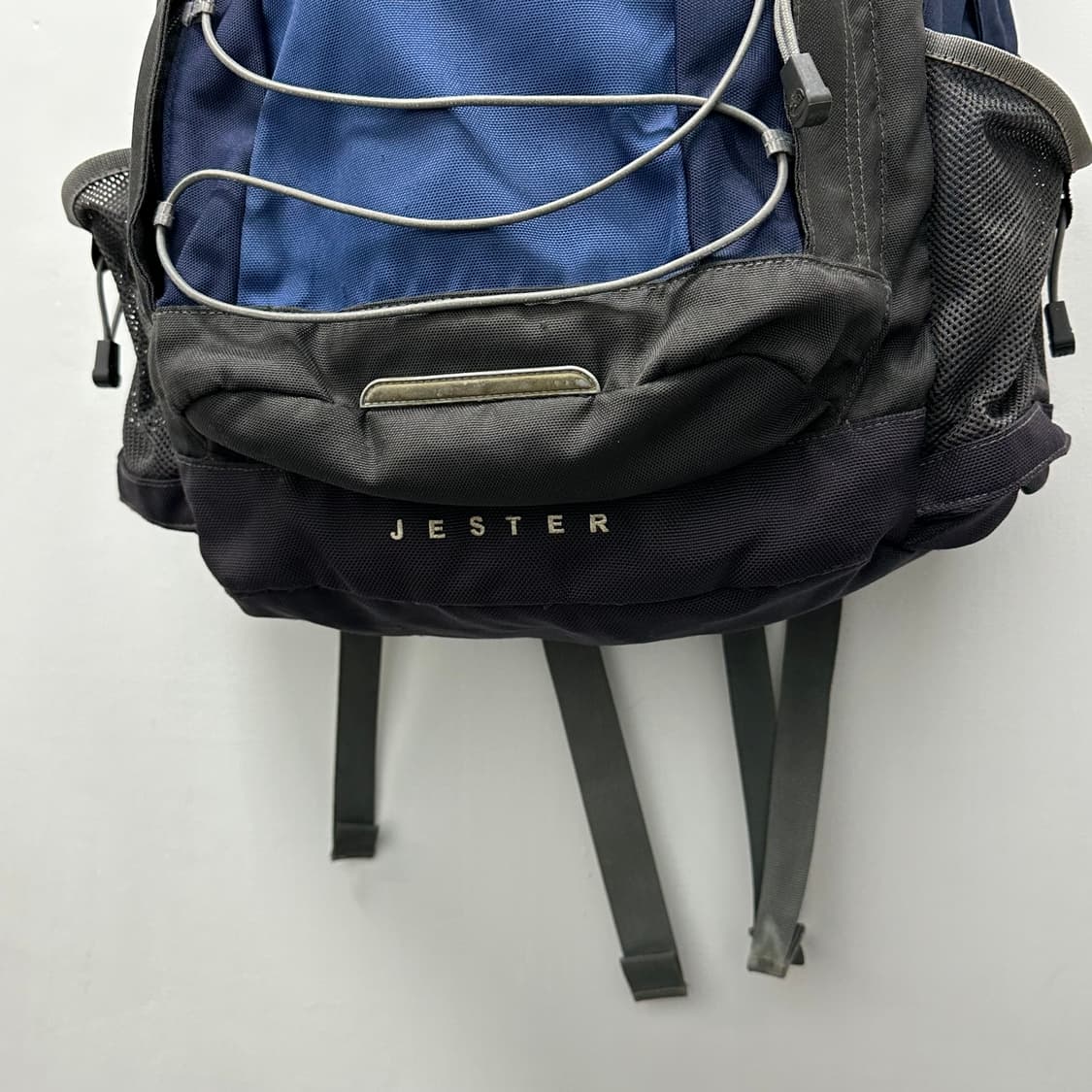 노스페이스 해외판 빈티지 제스터 백팩 30L 상품이미지3