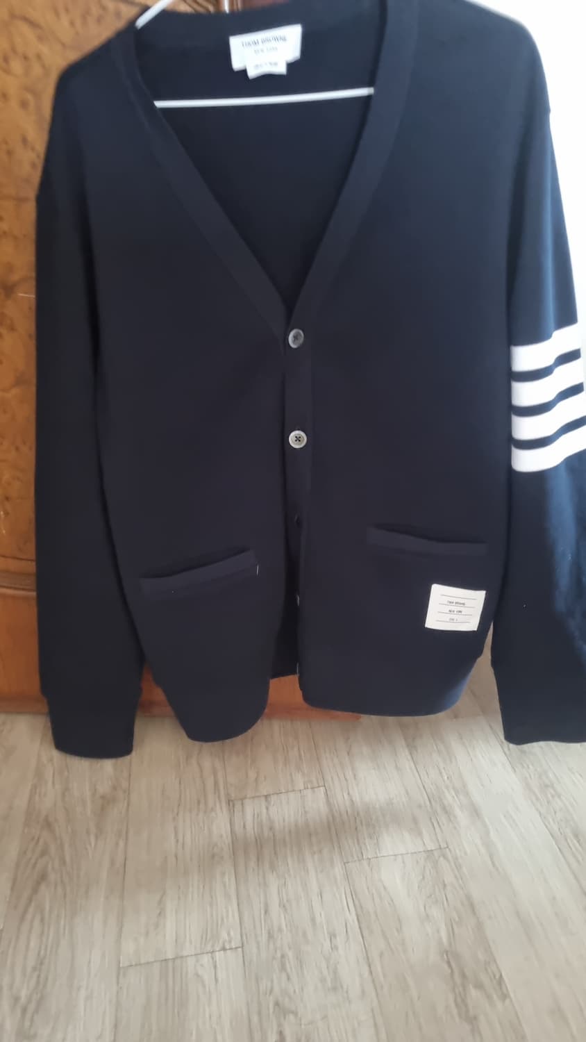 톰브라운 네이비가디건. L/XL 상품이미지1