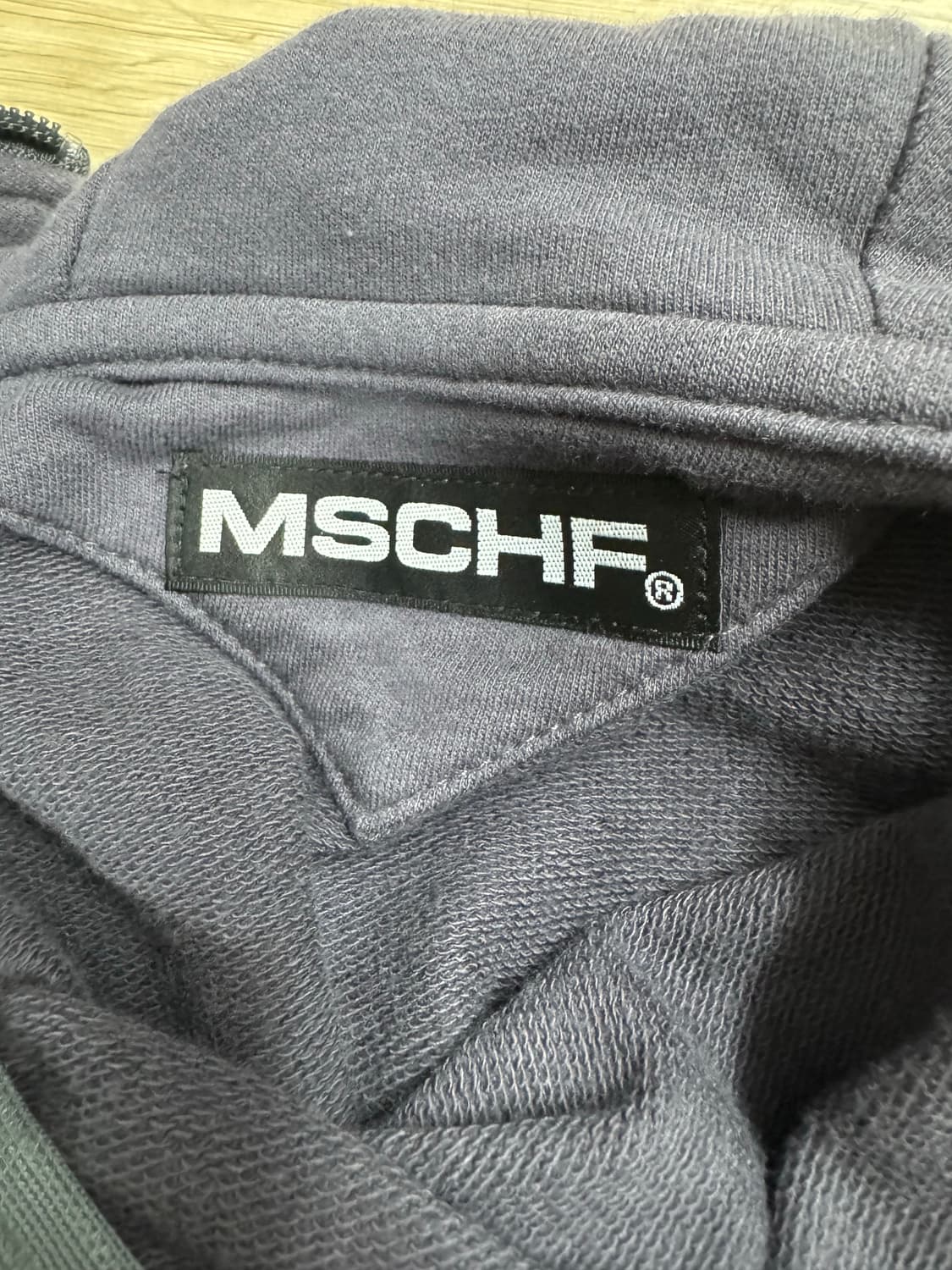 미스치프 크롭 후드 판매합니다 상품이미지9