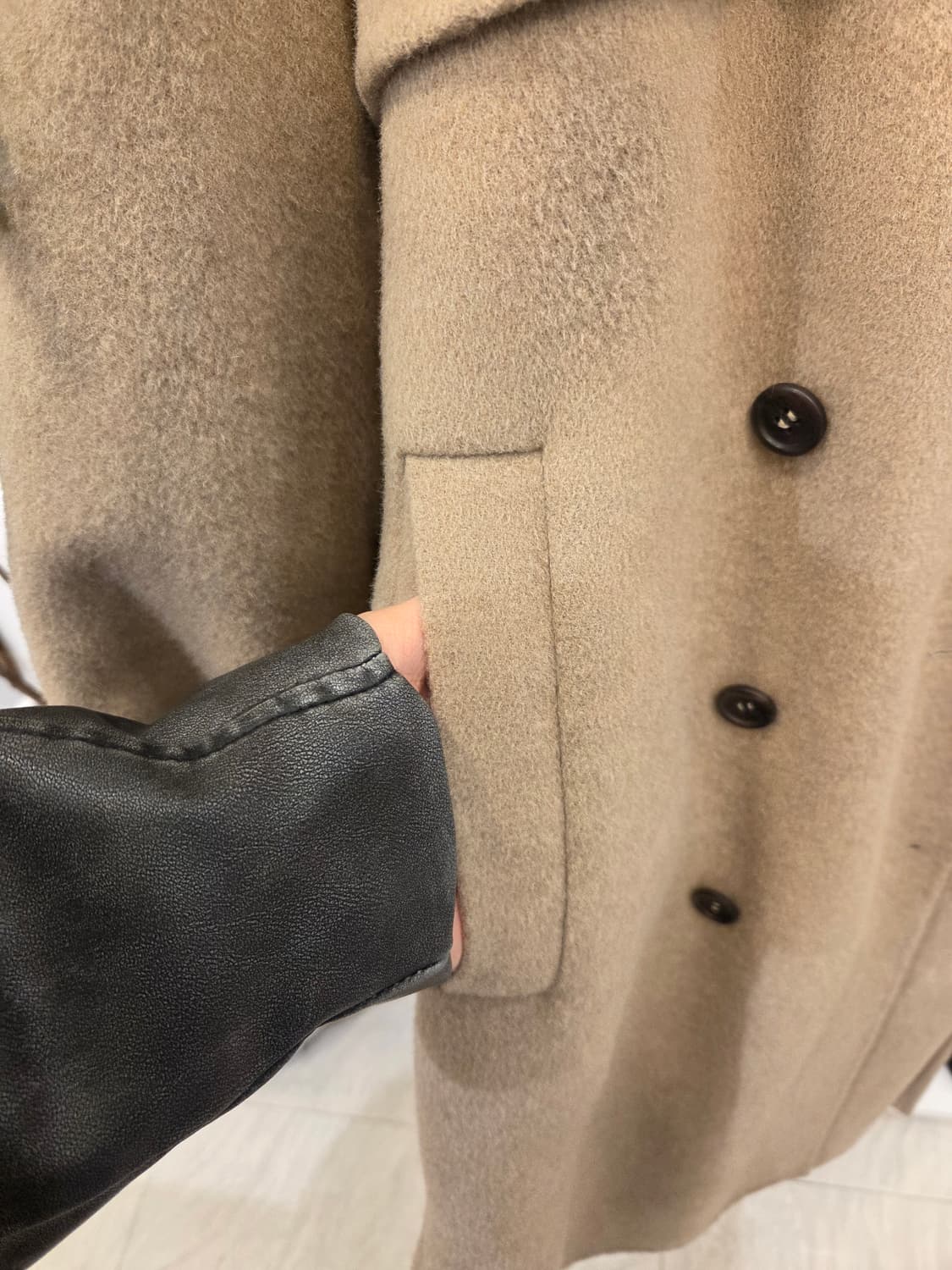 임블리 프리미엄 에디션 캐시미어 블렌드 울 코트 상품이미지4