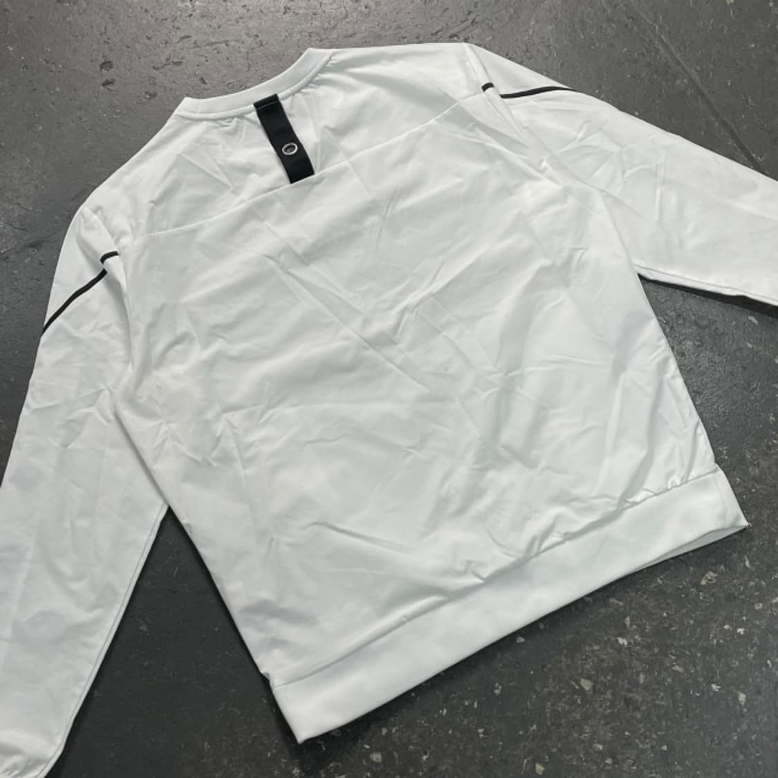 100 클리블랜드 우븐 맨투맨 상품이미지5