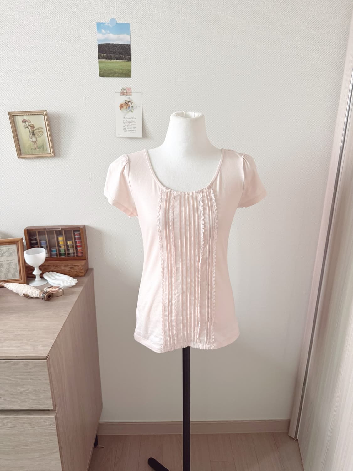 딸기우유 색상 레이스 리본 반팔티셔츠 상품이미지1